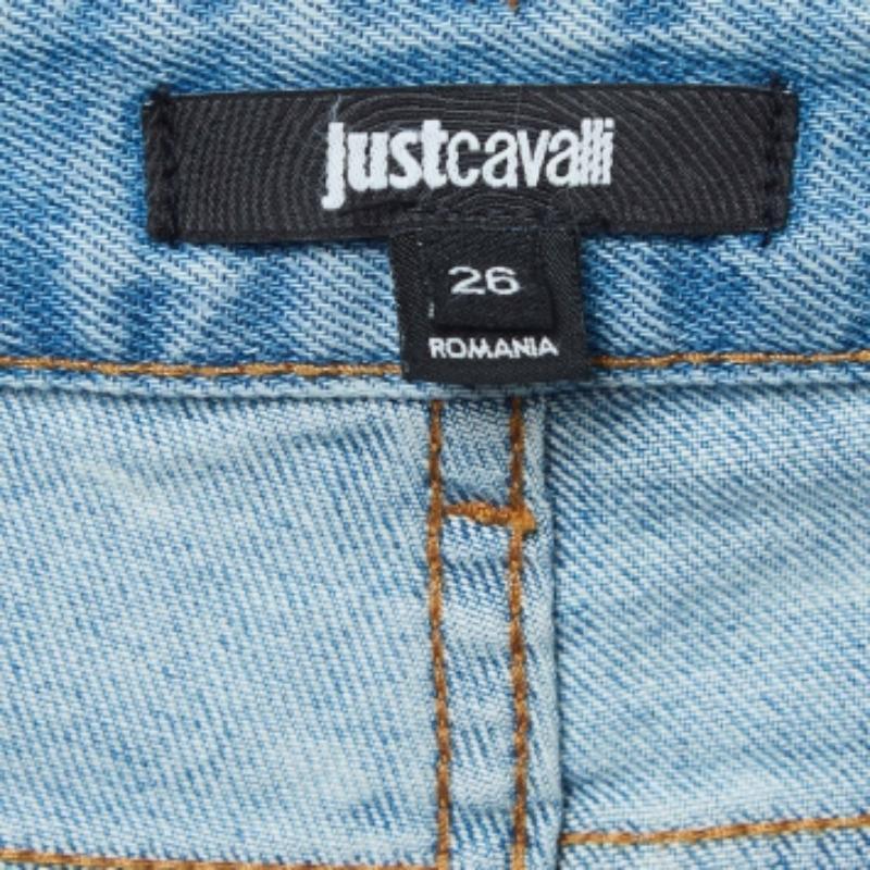 Just Cavalli Vaquero Azul Bolsillo Bordado Vaqueros Slim Fit S Cintura 26 en Bueno estado para la venta en Dubai, Al Qouz 2