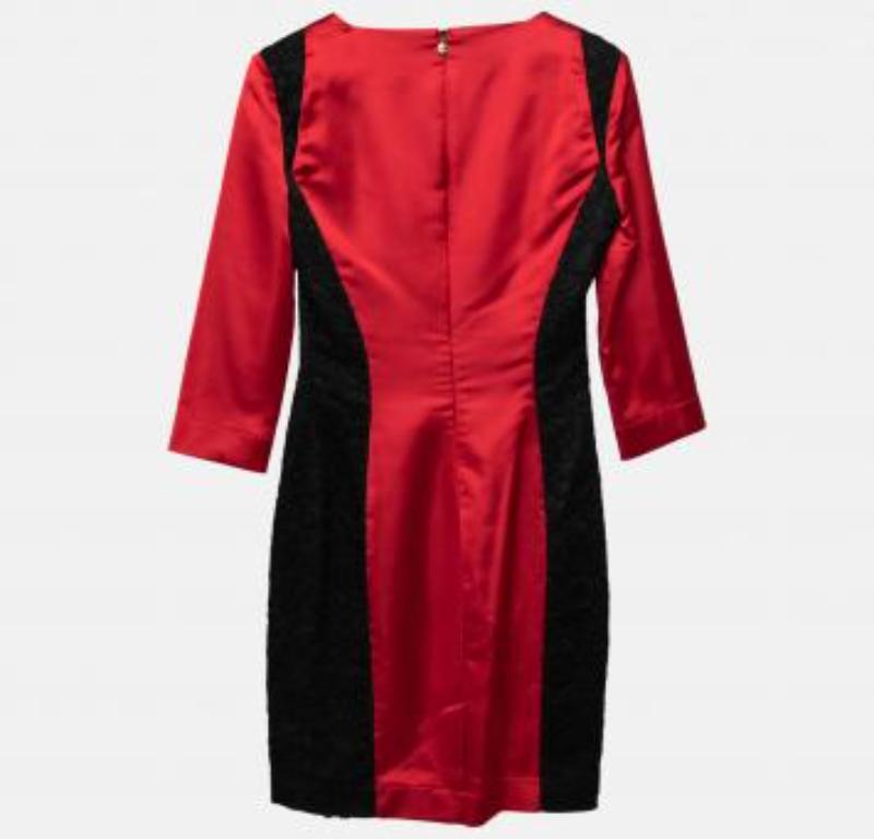 Just Cavalli Tubino V.I.V.A. rosso scuro in raso elasticizzato con pannelli in pizzo a contrasto S.I.S. in vendita 3