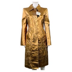 Manteau à boutons-pression « IT 40 » en cuir métallisé doré effet vieilli de la marque JUST CAVALLI