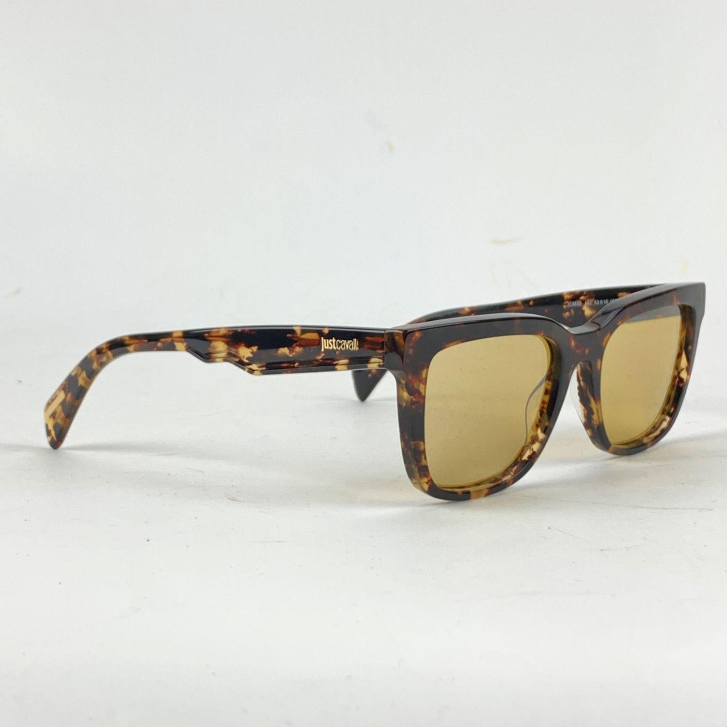 Just Cavalli Mint Unisex Brown Sunglasses JC865S 56J 53-18 150 mm In New Condition In Rome, Rome