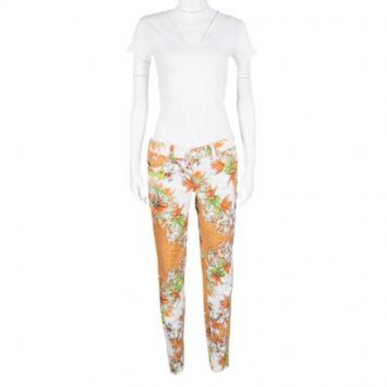 Just Cavalli Mehrfarbige trägerlose Jeans mit Blumen- und Python-Druck in geradem Ausschnitt M (Beige) im Angebot