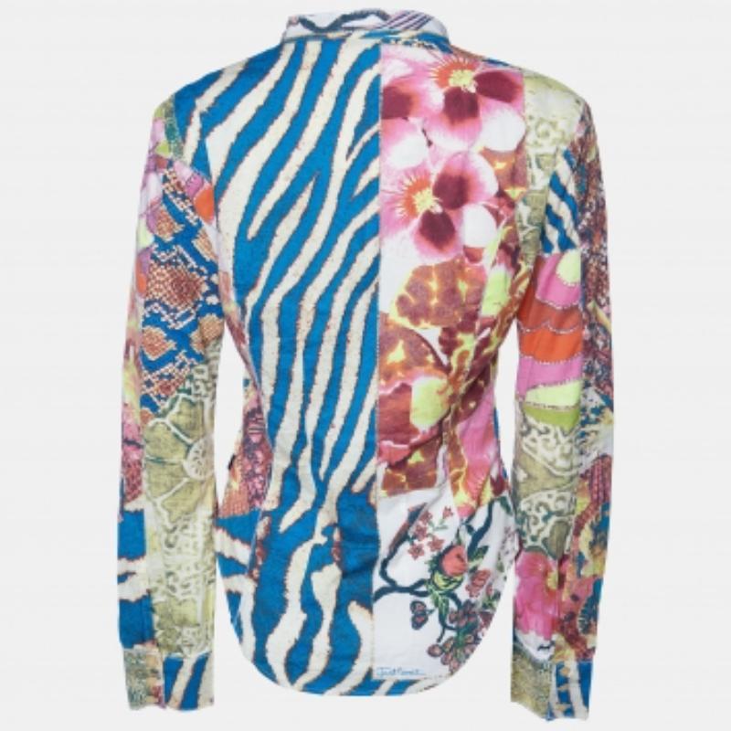 Le camicie Just Cavalli sono progettate con un occhio di riguardo sia al comfort che al lusso, in modo che tu possa indossarle a lungo. Questa elegante creazione è realizzata con materiali di qualità ed è disponibile in diverse tonalità. Le maniche