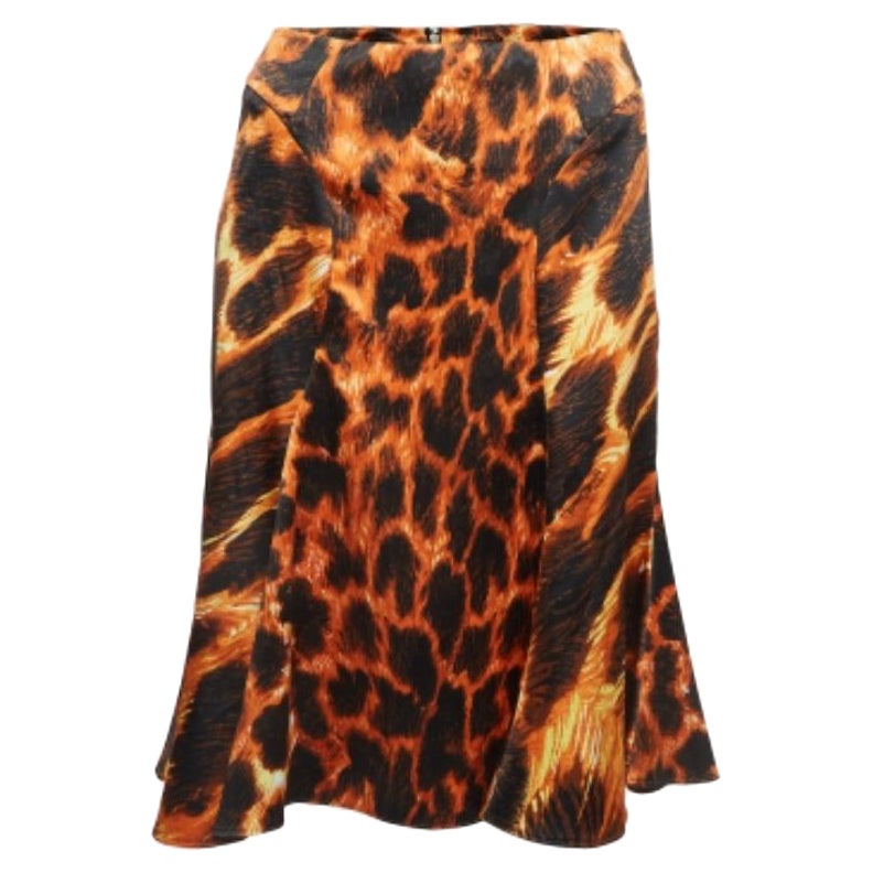 Just Cavalli Falda midi acampanada de satén con estampado animal naranja/negro M en venta