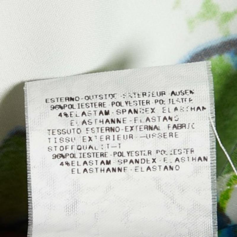 Just Cavalli Lila/Grüner Blumendruck Satin Etuikleid L (Grau) im Angebot