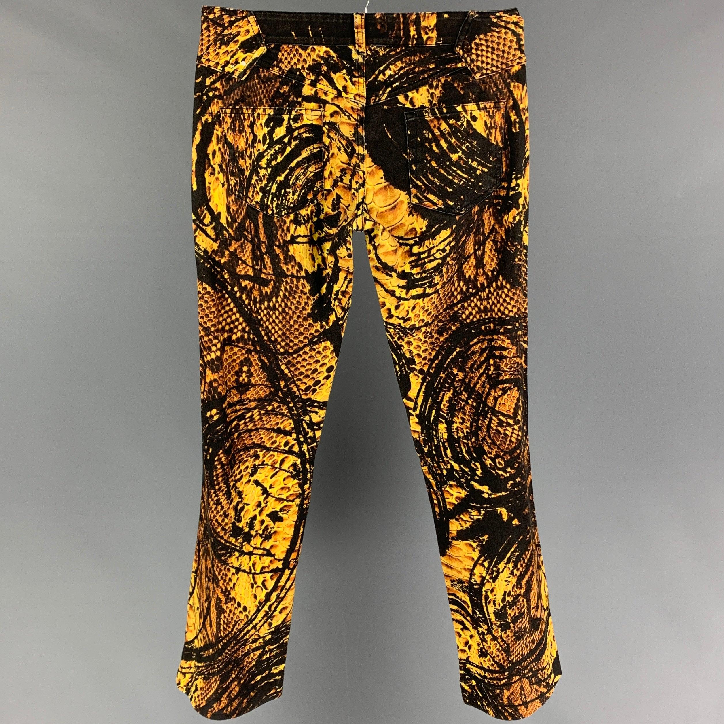 Men's JUST CAVALLI Size 29 Yellow Black Graphic Print Cotton Zip Casual Pants For Sale