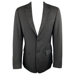 Manteau de sport JUST CAVALLI, taille 40, en laine noire, dentelle à revers clouté