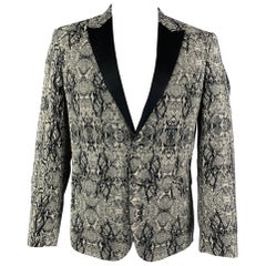 JUST CAVALLI Size 42 Grey Snake Skin Print Cotton Blend Peak Lapel Sport Coat