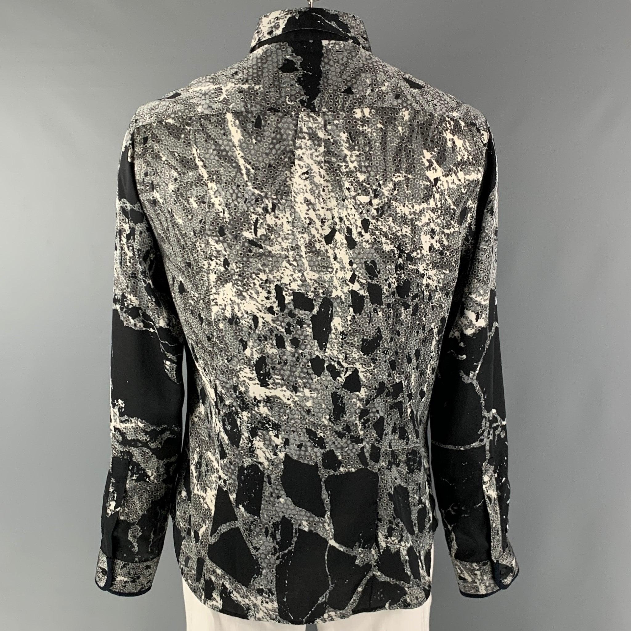 Men's JUST CAVALLI Size XL Black White Abstract  Polyester Long Sleeve Shirt For Sale