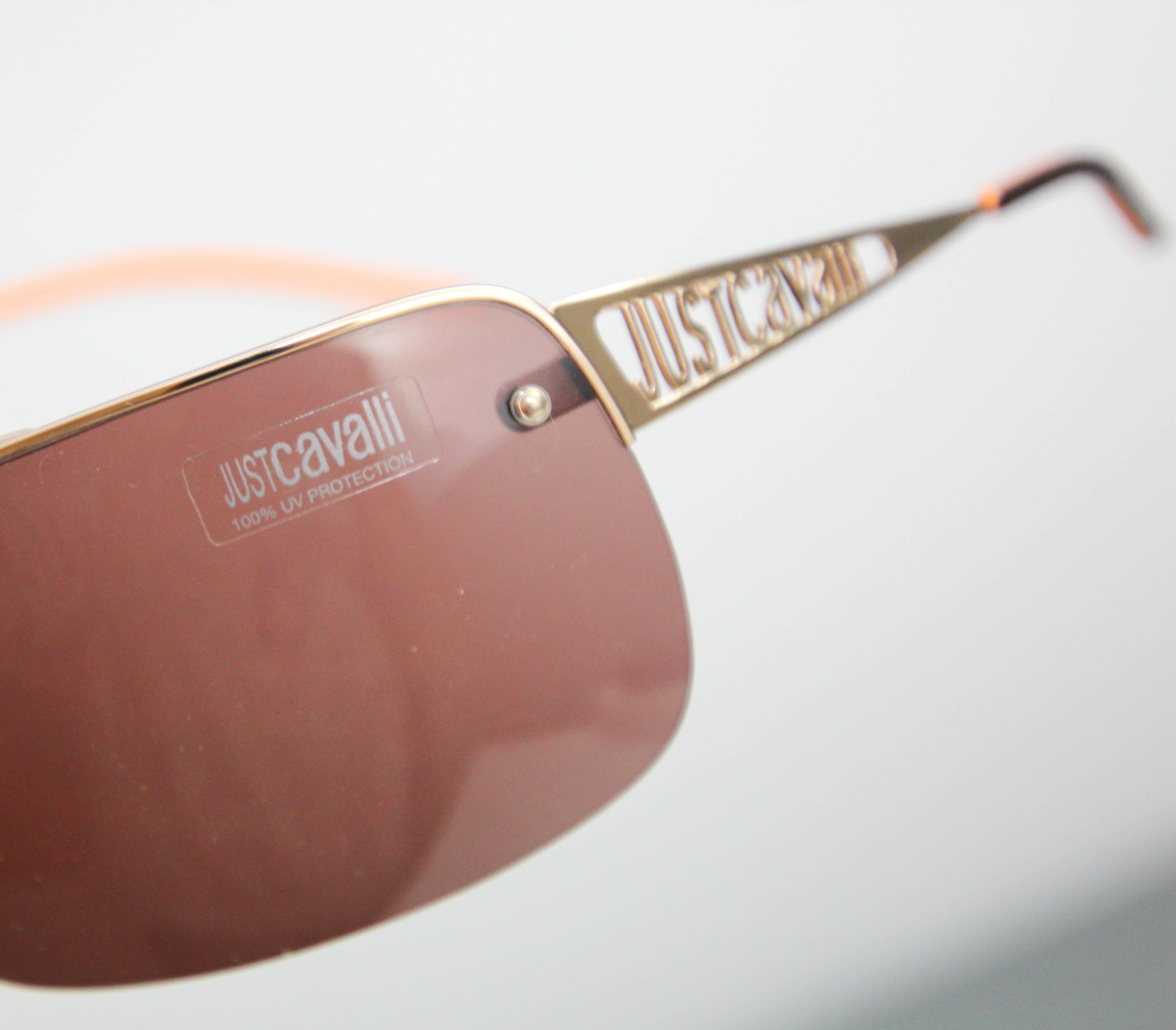 Just Cavalli Lunettes de soleil rectangulaires enveloppantes or Italie en vente 8