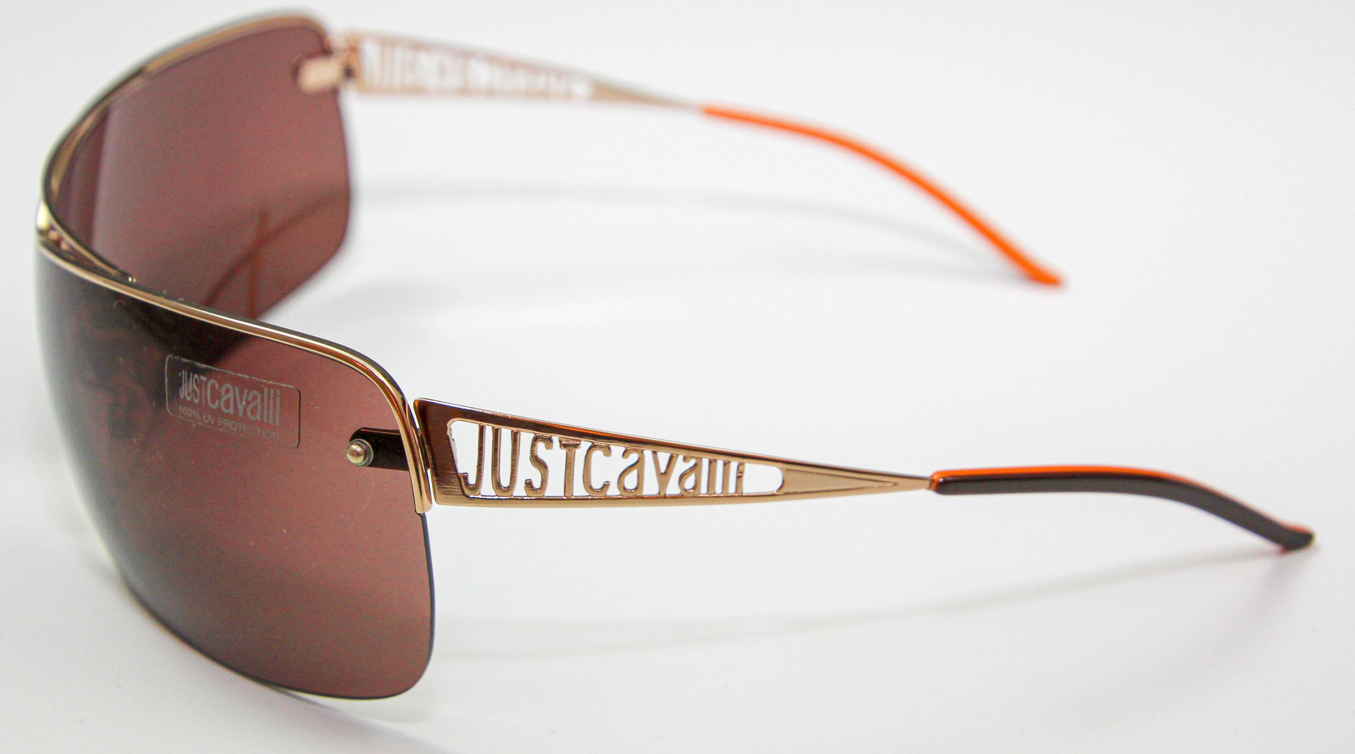 Just Cavalli Lunettes de soleil rectangulaires enveloppantes or Italie Bon état - En vente à North Hollywood, CA