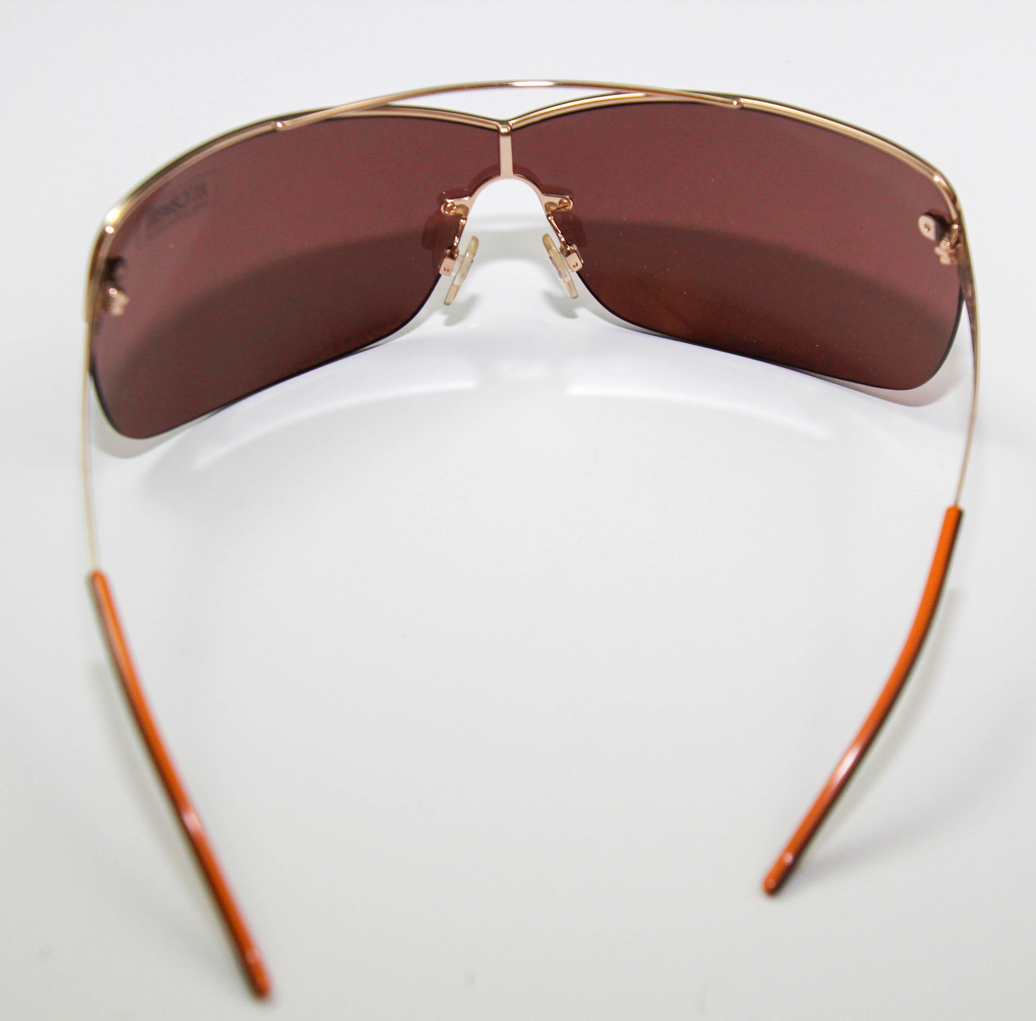 Just Cavalli Lunettes de soleil rectangulaires enveloppantes or Italie en vente 1