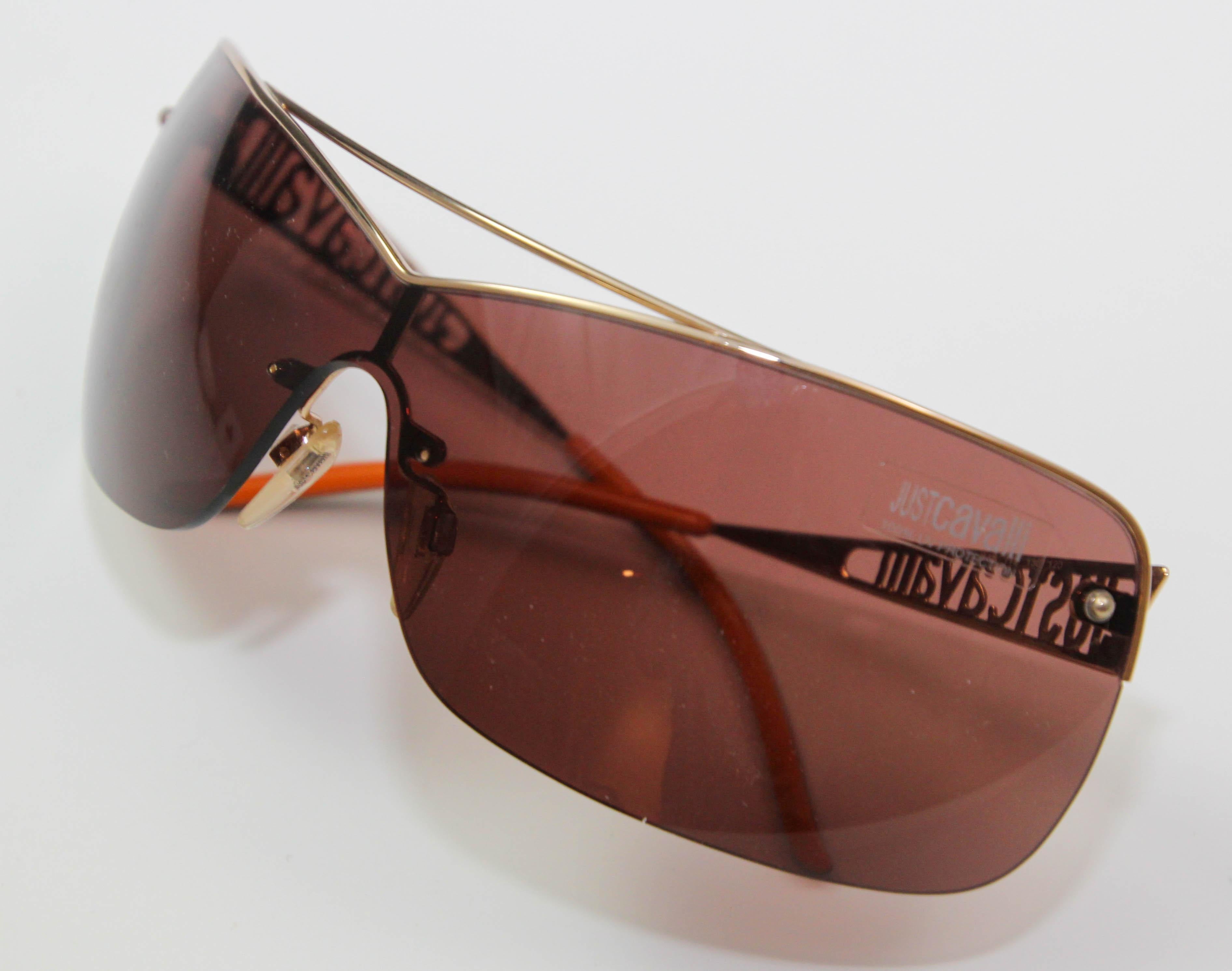 Just Cavalli Lunettes de soleil rectangulaires enveloppantes or Italie en vente 3