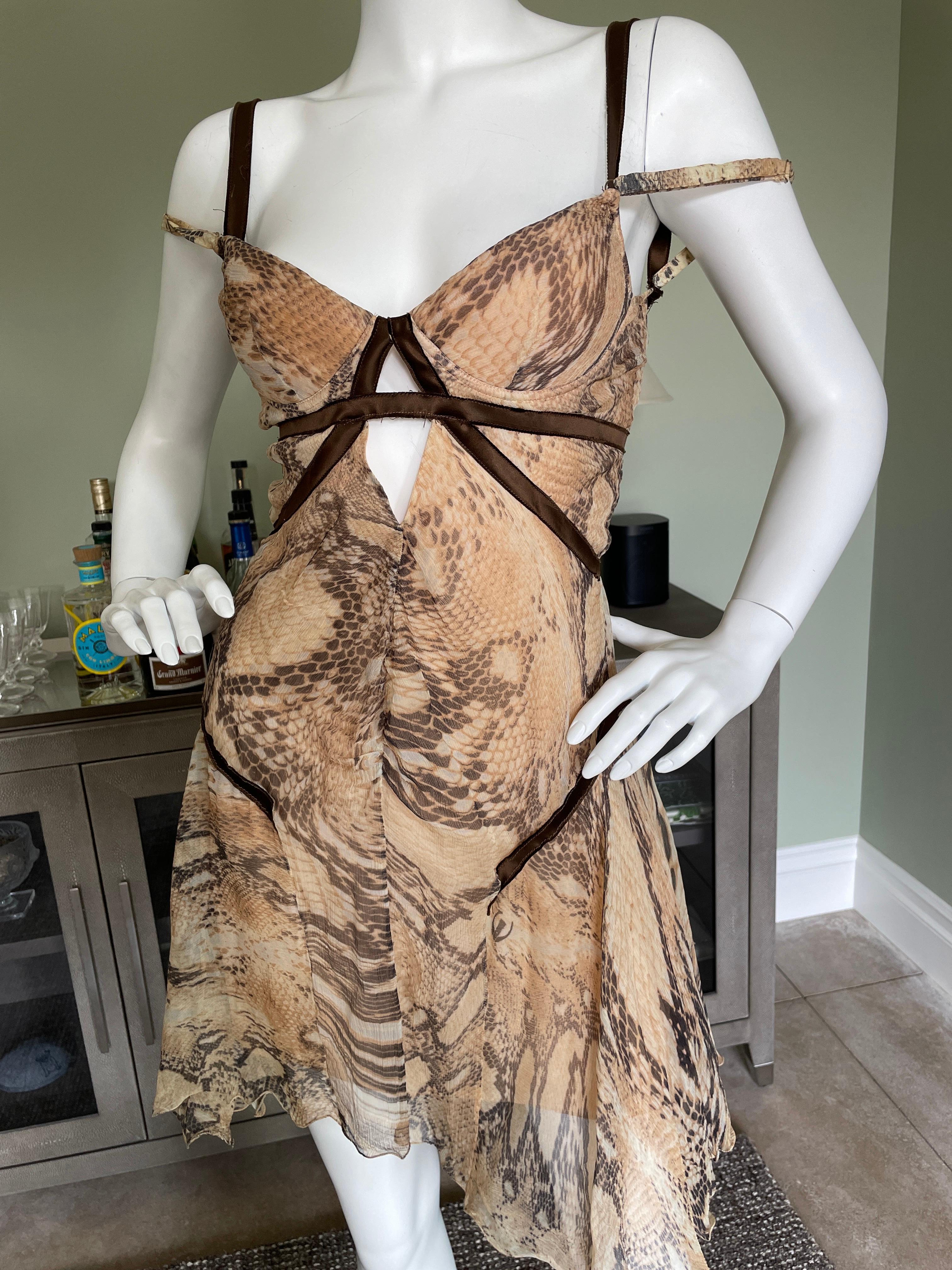 Just Cavalli Vintage Reptile Print Silk Keyhole Dress by Roberto Cavalli .
This is so pretty, looks better on live model.
Size 42, runs small.
Bust 34
