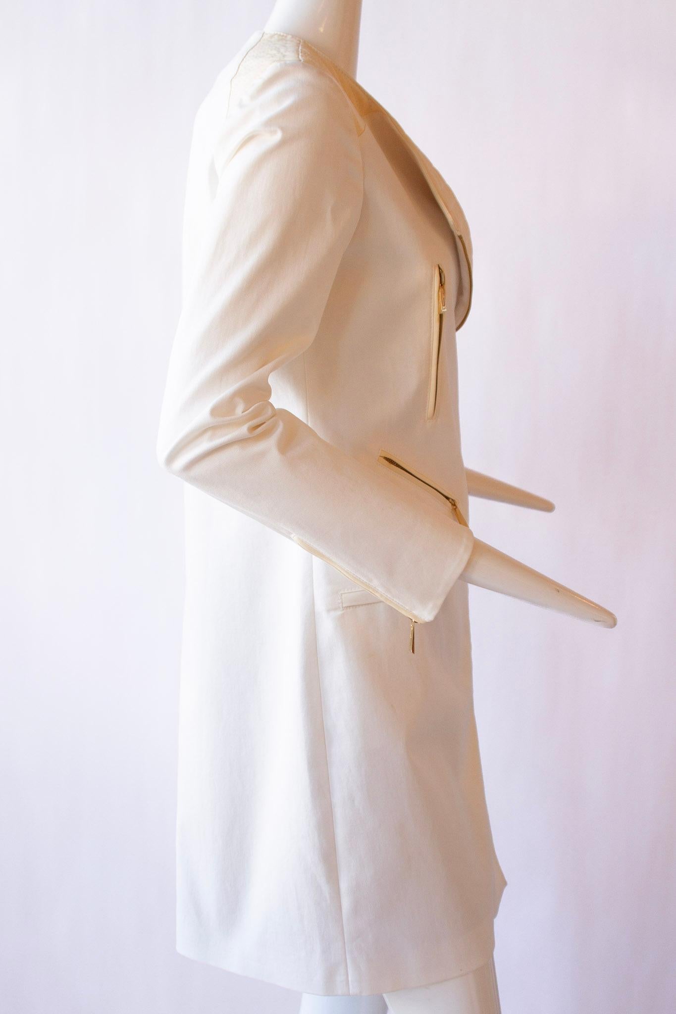 Just Cavalli White Draper Coat  For Sale 4