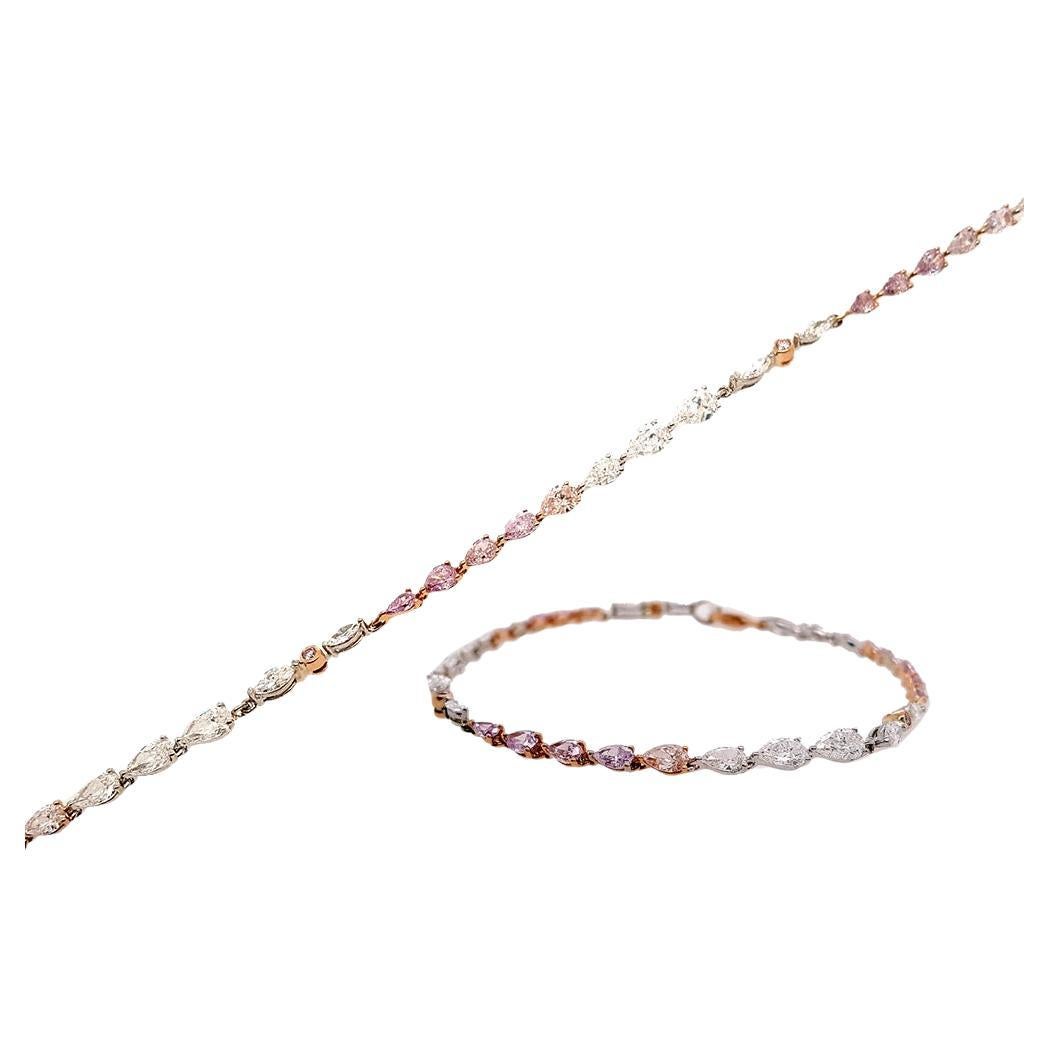 Just unter 5 Karat birnenförmiges rosafarbenes Tennisarmband mit natürlichen Diamanten, 18 Karat Gold.