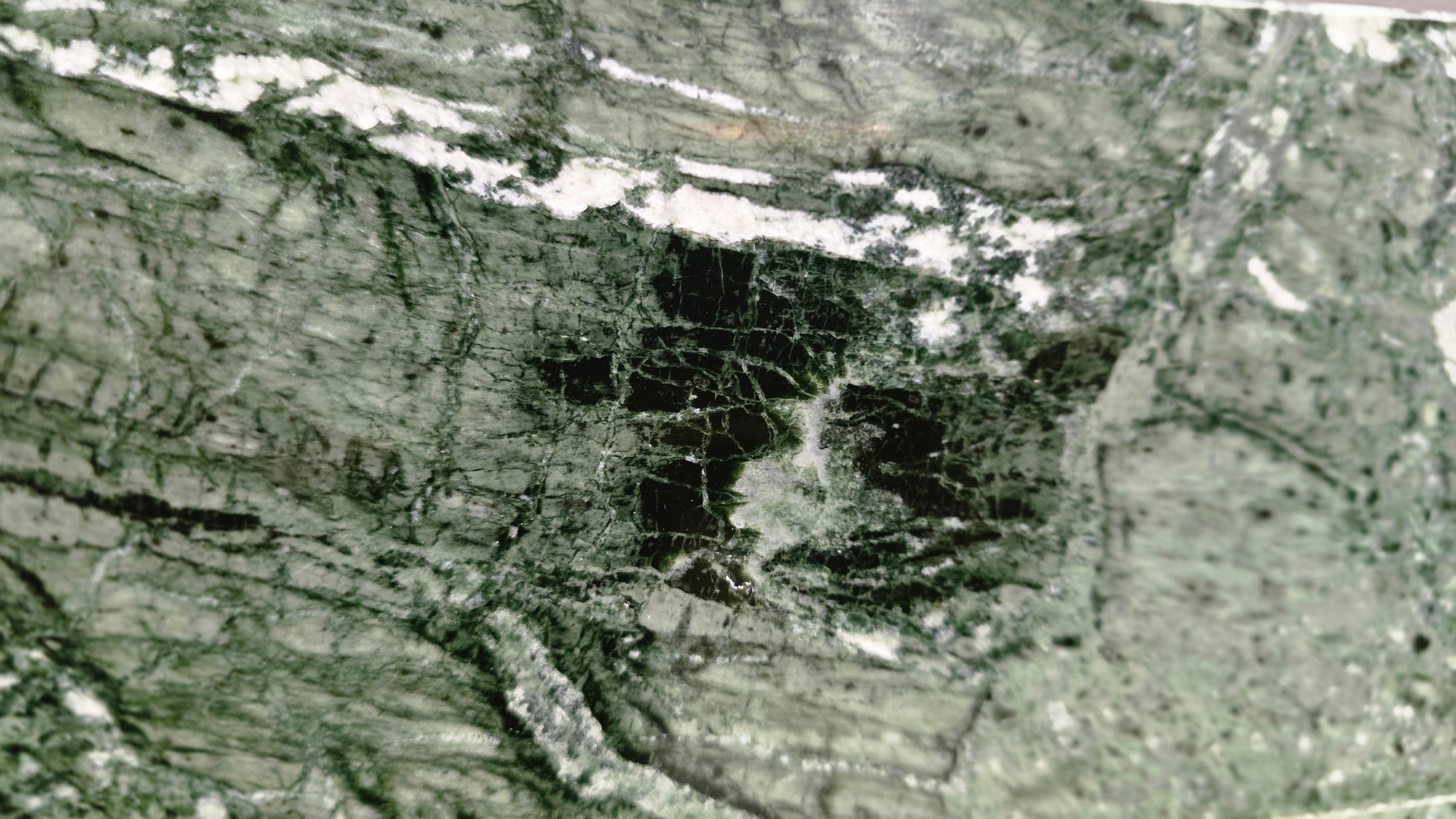 Justfurnituress Meuble-lavabo en laiton avec verre de Murano et lavabo en marbre Guatemala Verde en vente 5