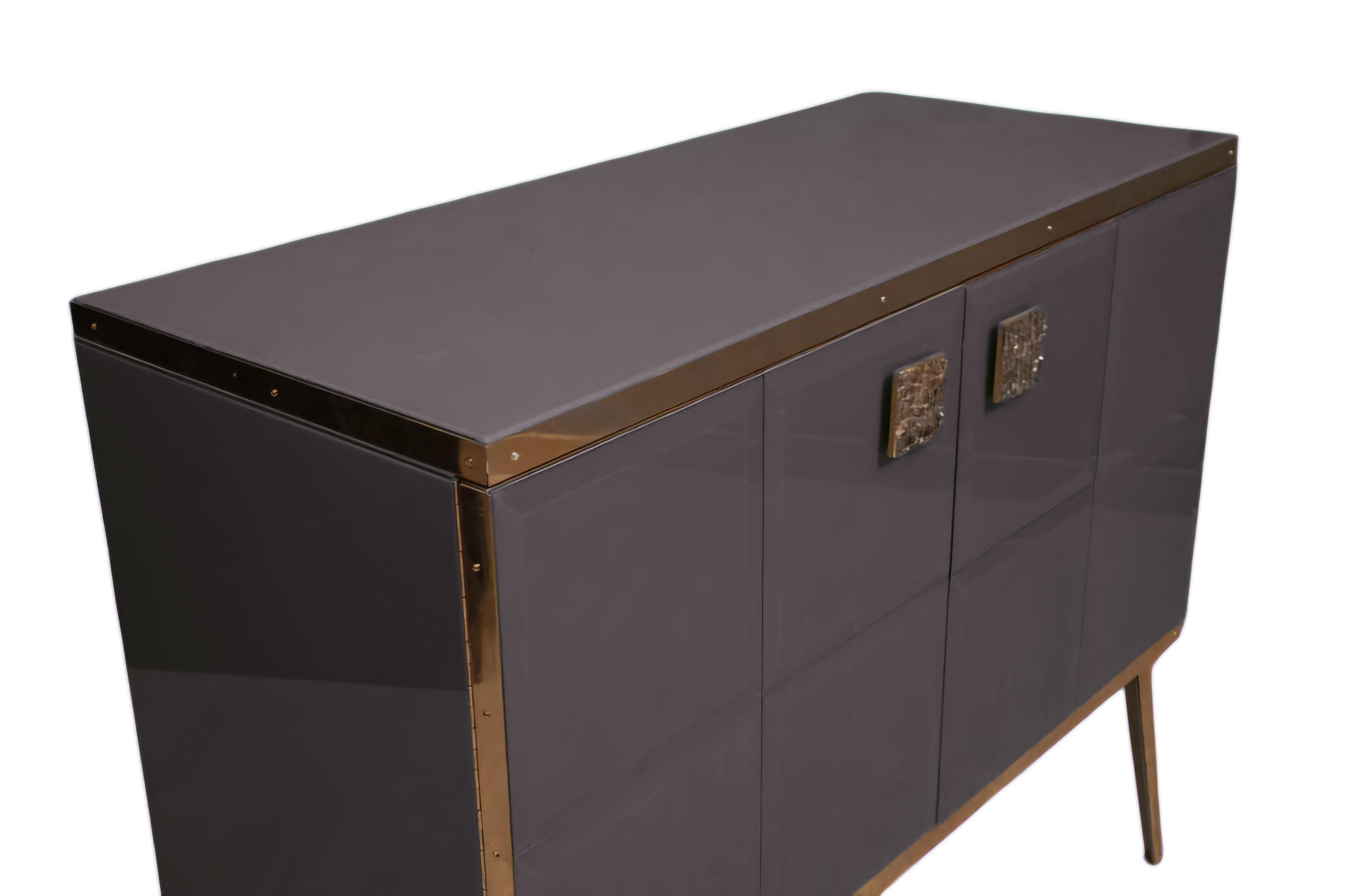 Our two-door sideboard, designed and manufactured by JustFurnituress, is a masterpiece of Italian craftsmanship that combines elegance and functionality in a timeless design. JustFurnituress, renowned for its dedication to quality and design, has