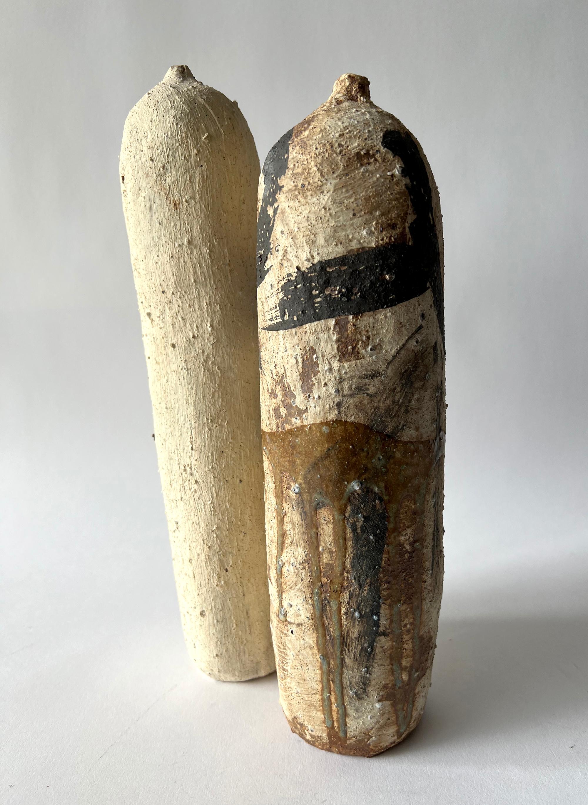 Mid-Century Modern Vases à bouteille cylindriques en céramique Shigaraki et argile de Justin Hoffman en vente