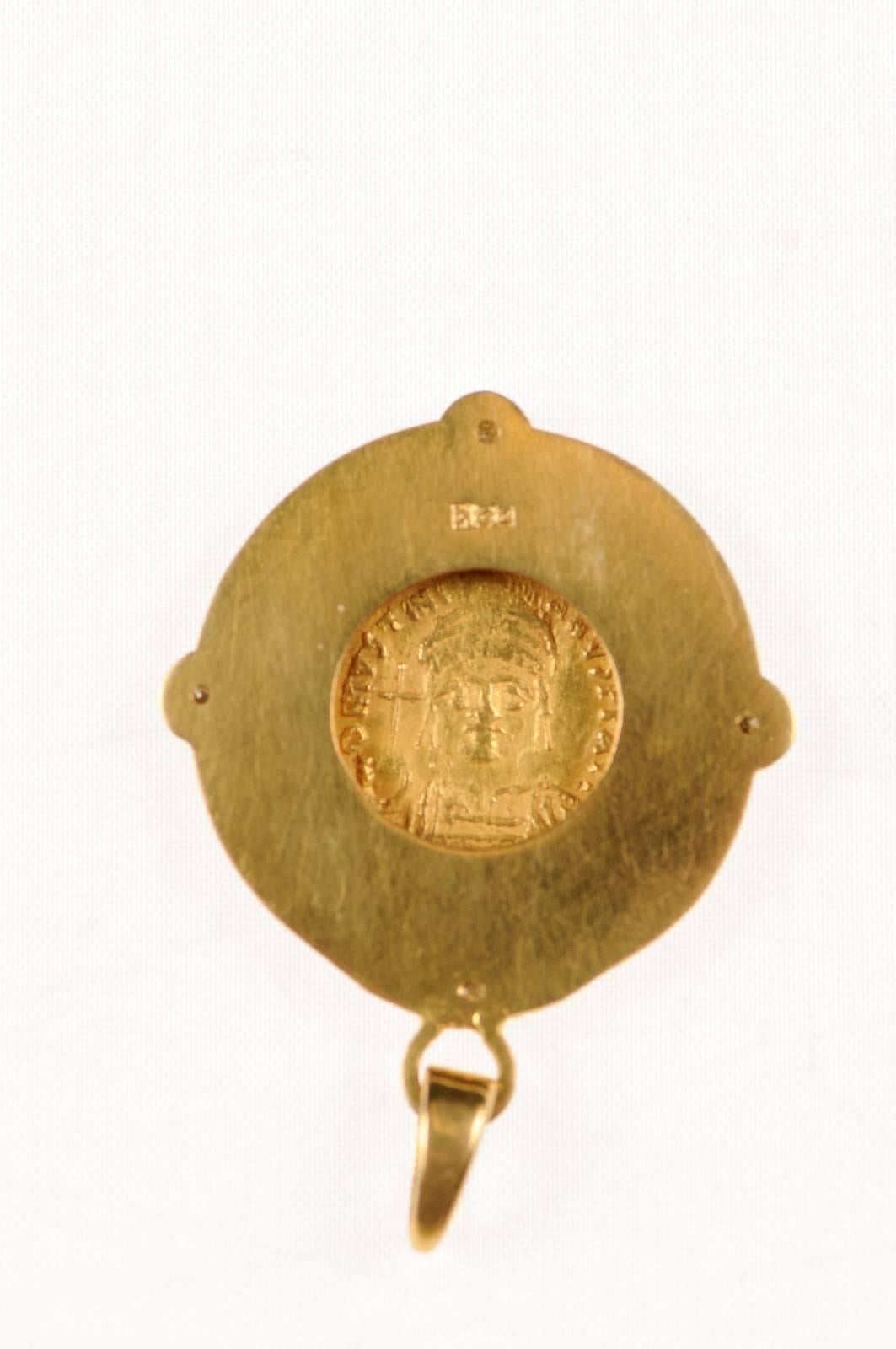 Justinian I, AV Roman Coin Necklace with 22-Karat Gold Bezel and Diamond Accents 3