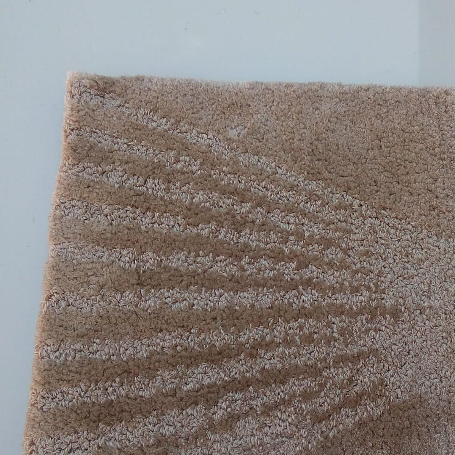 Hand-Crafted Modern Jute Botanic Silk Rug by Caffe Latte For Sale