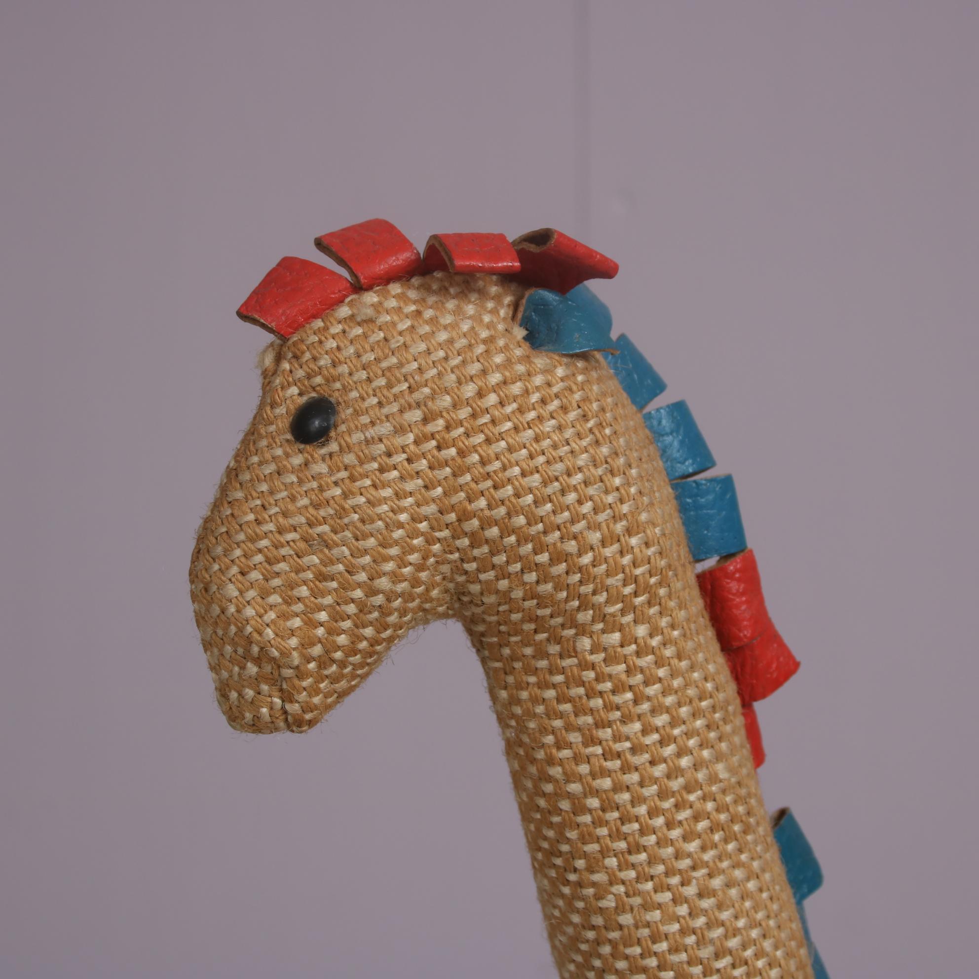 Jute and Leather Giraffe by Renate Müller for H. Josef Leven Kg, Germany 1960 In Good Condition For Sale In Amsterdam, NL