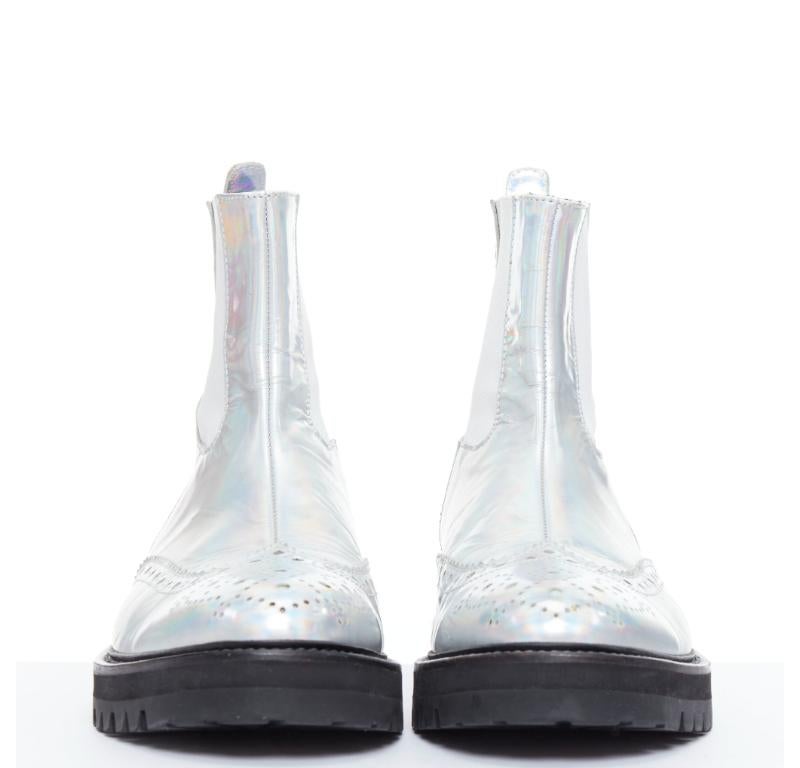 Silver JUUN J VIBRAM silver metallic holographic wingtip ankle boots EU43 For Sale