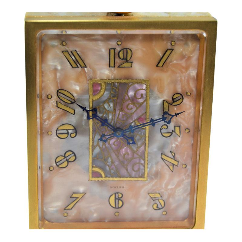 Juvenia Art Deco Desk Clock Le Numero Mother of Pearl Original Dial, circa 1930s In Excellent Condition In Long Beach, CA