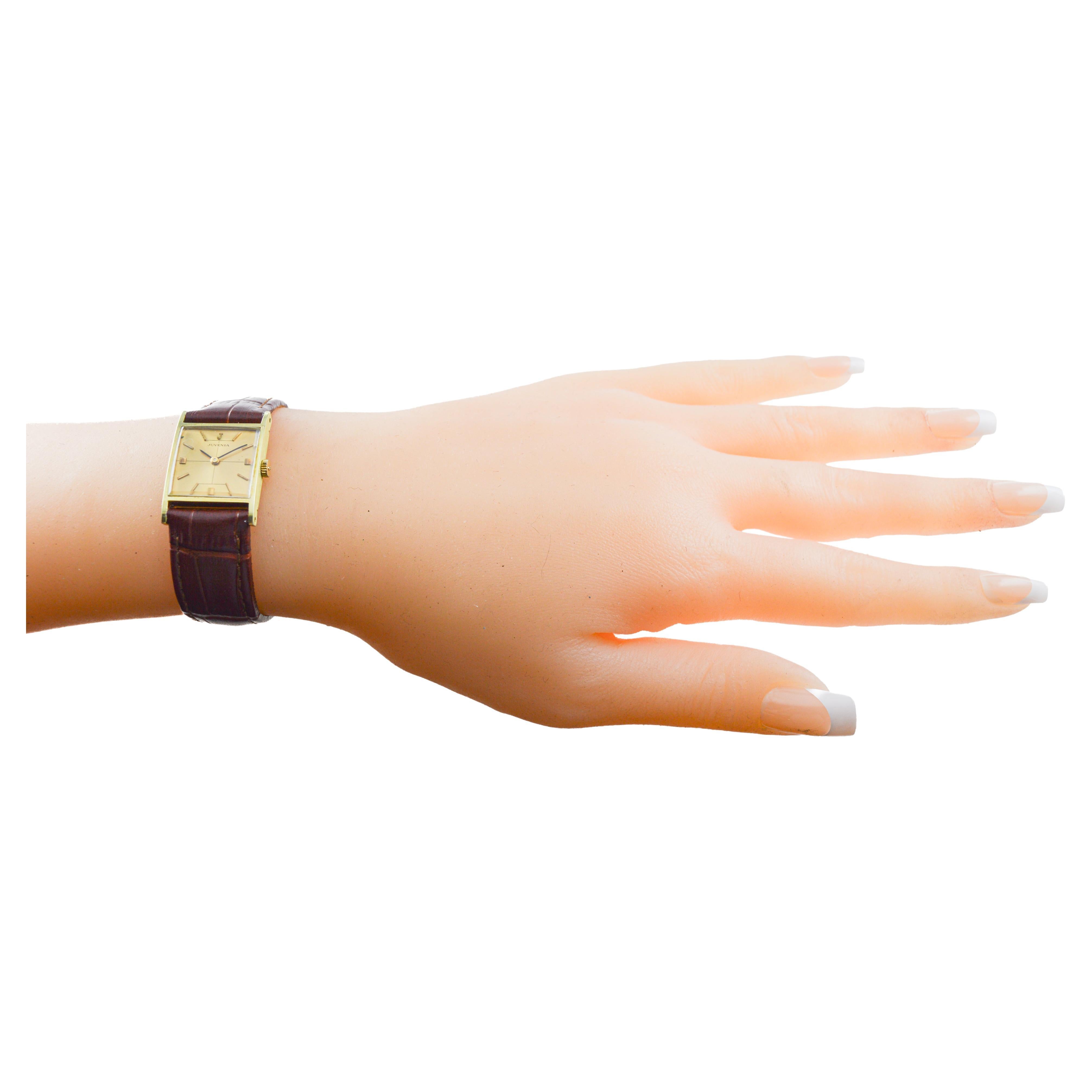 juvenia vintage watch
