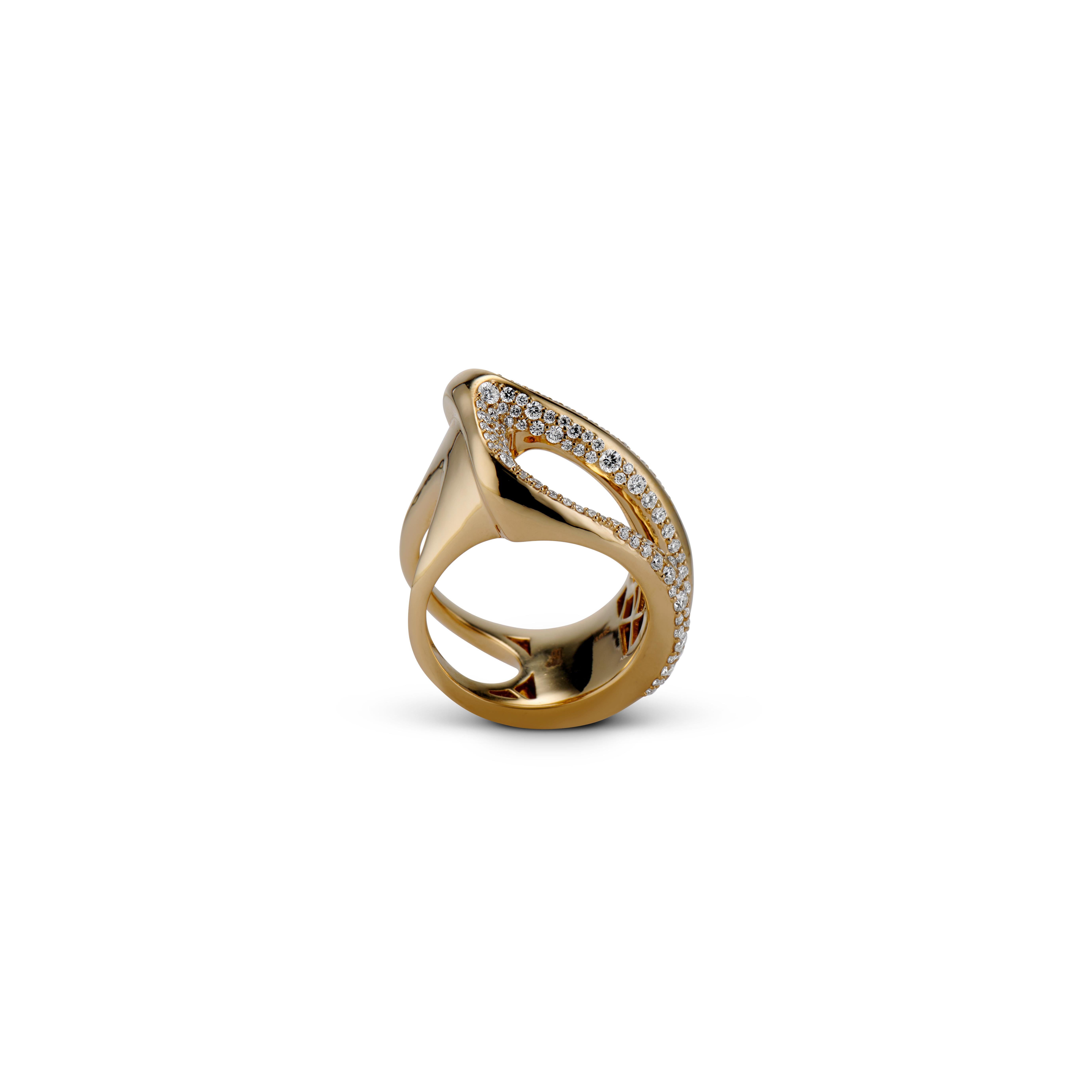 JV Insardi 18 Karat Gold Sculptural Ring with White Diamonds 2