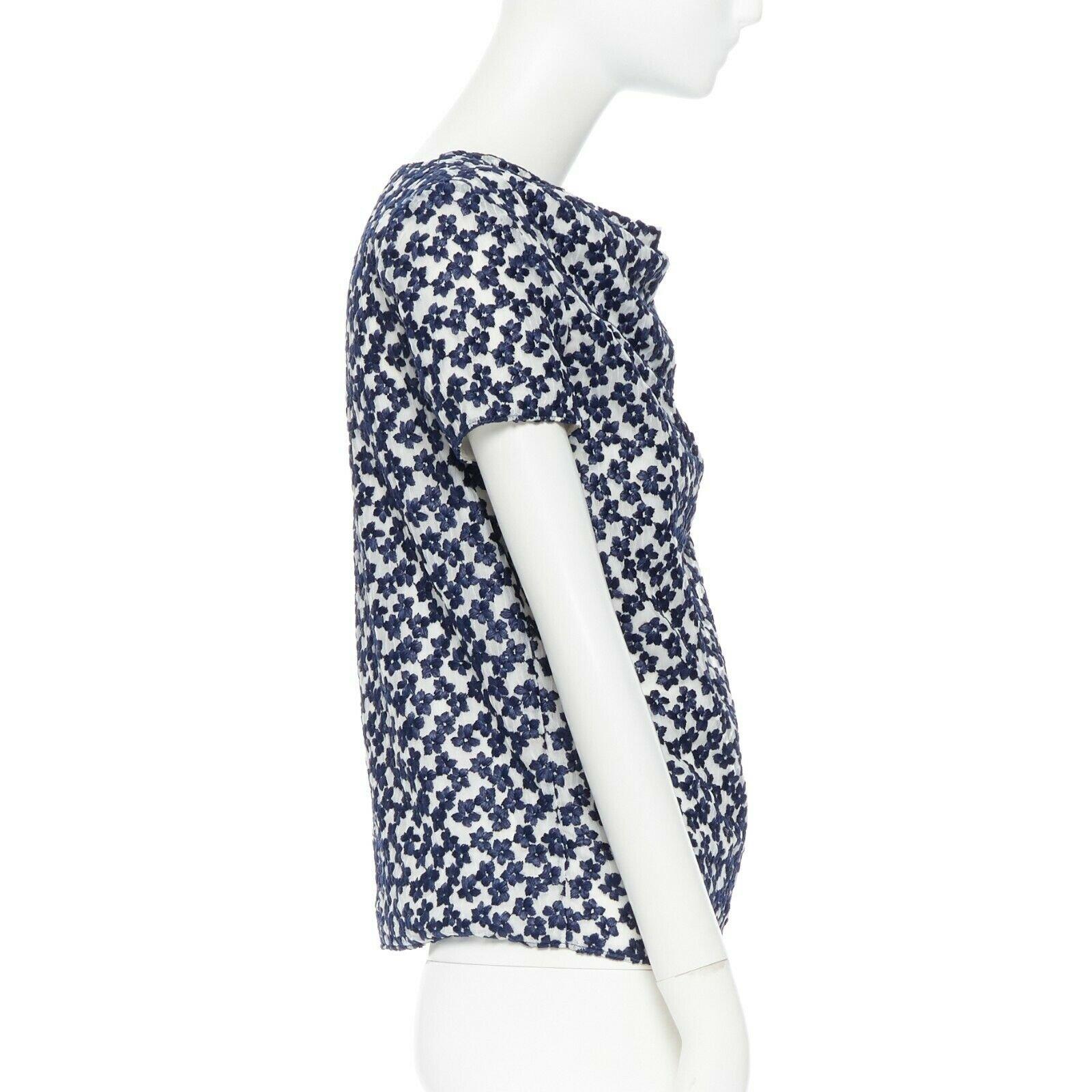 JW ANDERSON marineblaue Chiffon-Cape-Ärmel mit Blumenstickerei UK6 im Zustand „Gut“ in Hong Kong, NT