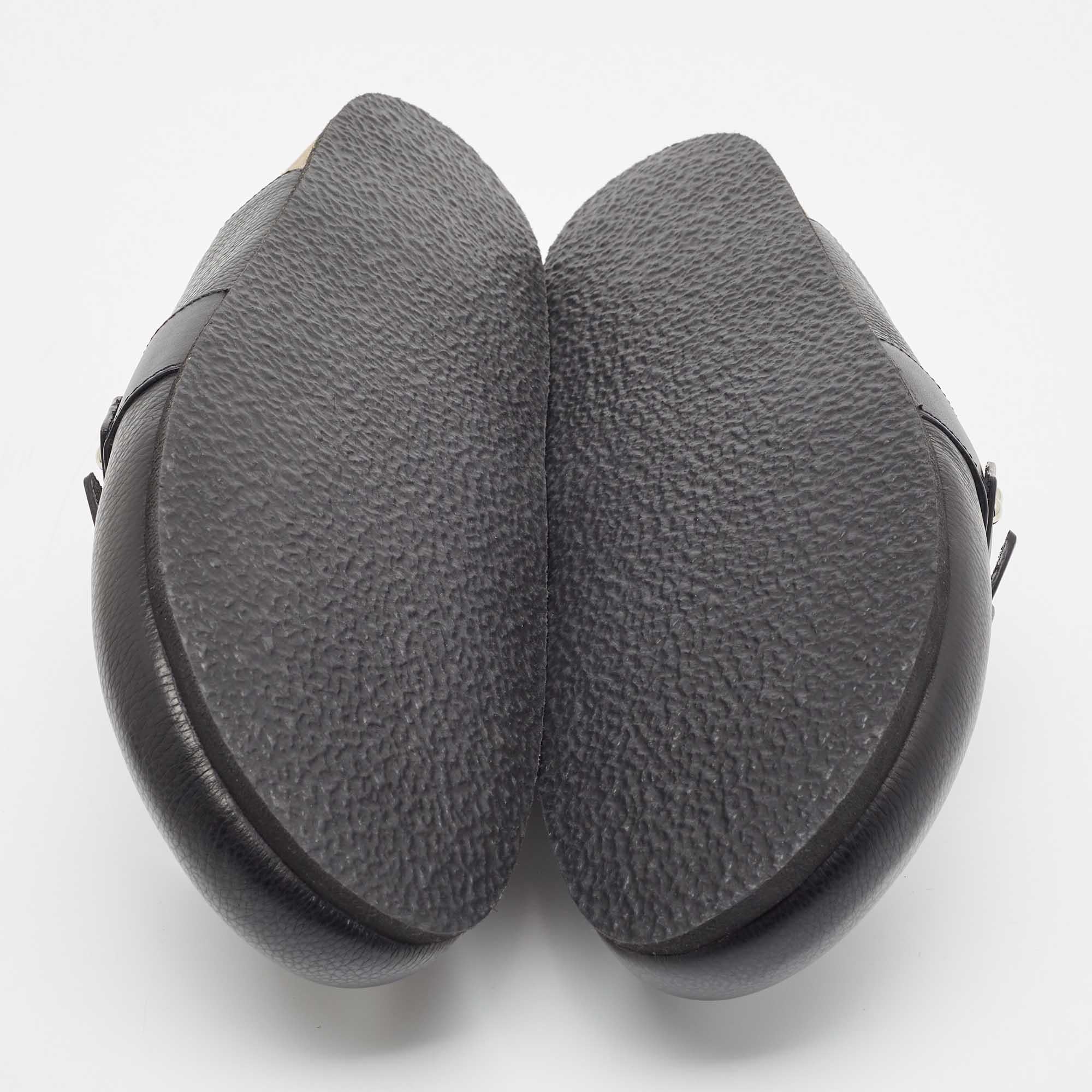 J.W.Anderson Black Leather Padlock Flat Mules Size 42 For Sale 1