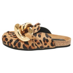 J. W. Anderson Brown in pelle di vitello con stampa leopardata e dettaglio a catena, muli piatti taglia 38