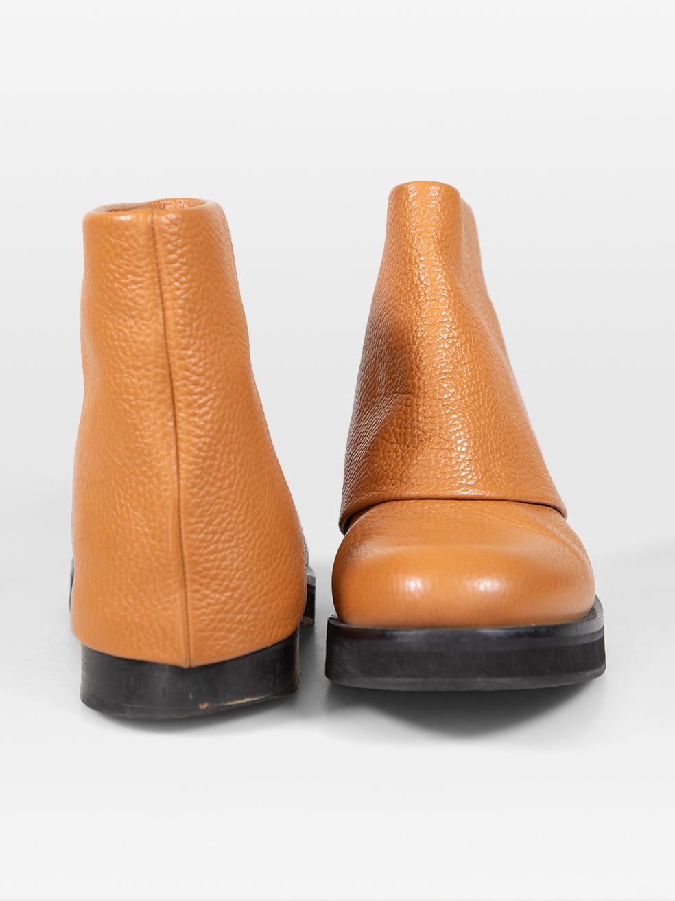 J.W.Anderson Brown Leather Fold Over Ankle Boots Size IT 38 In Good Condition For Sale In London, GB