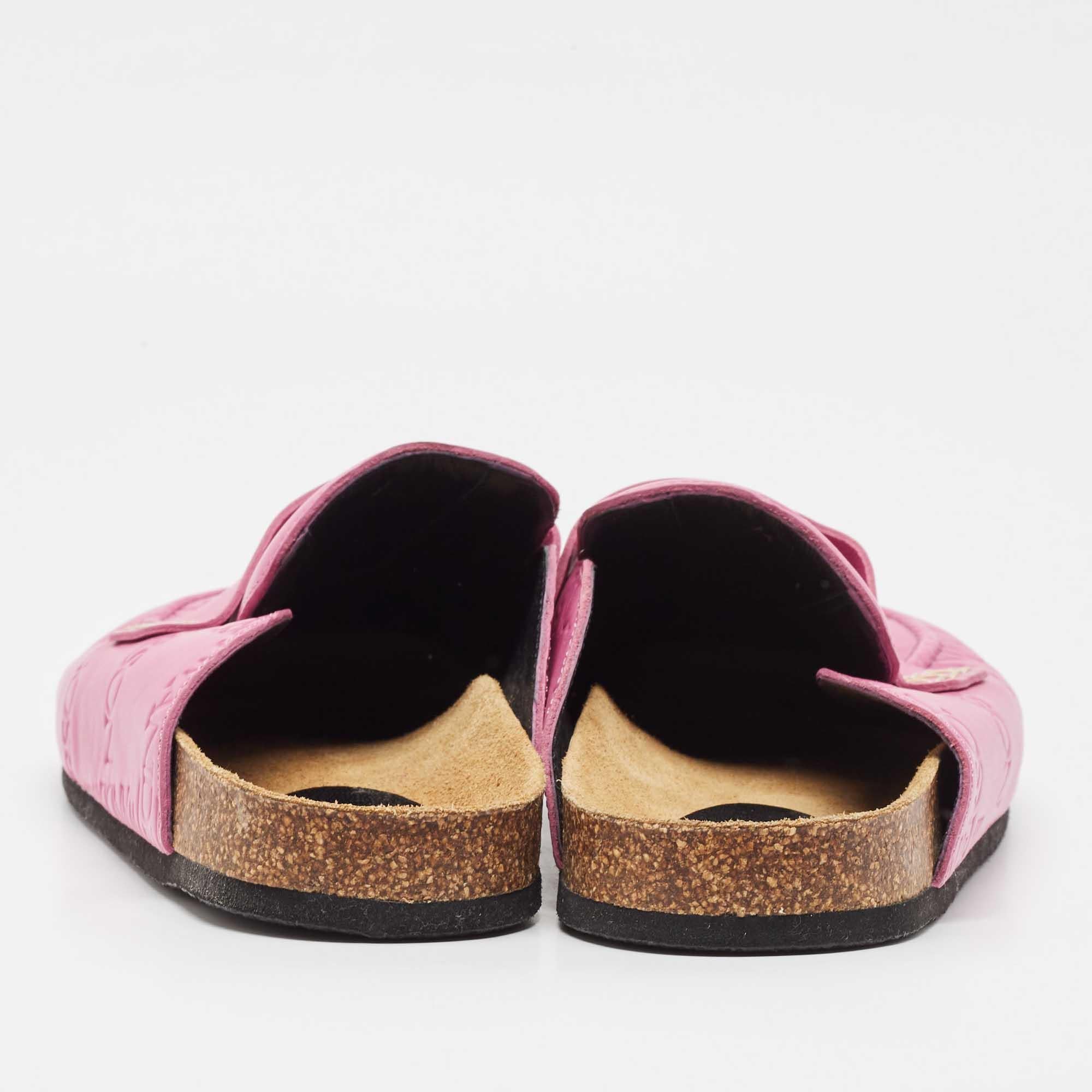 J.W.Anderson Pink Leather Mules Size 44 For Sale 1
