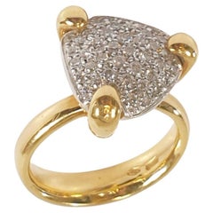 K di Kuore Diamonds and 18 Karat Yellow Gold Ring