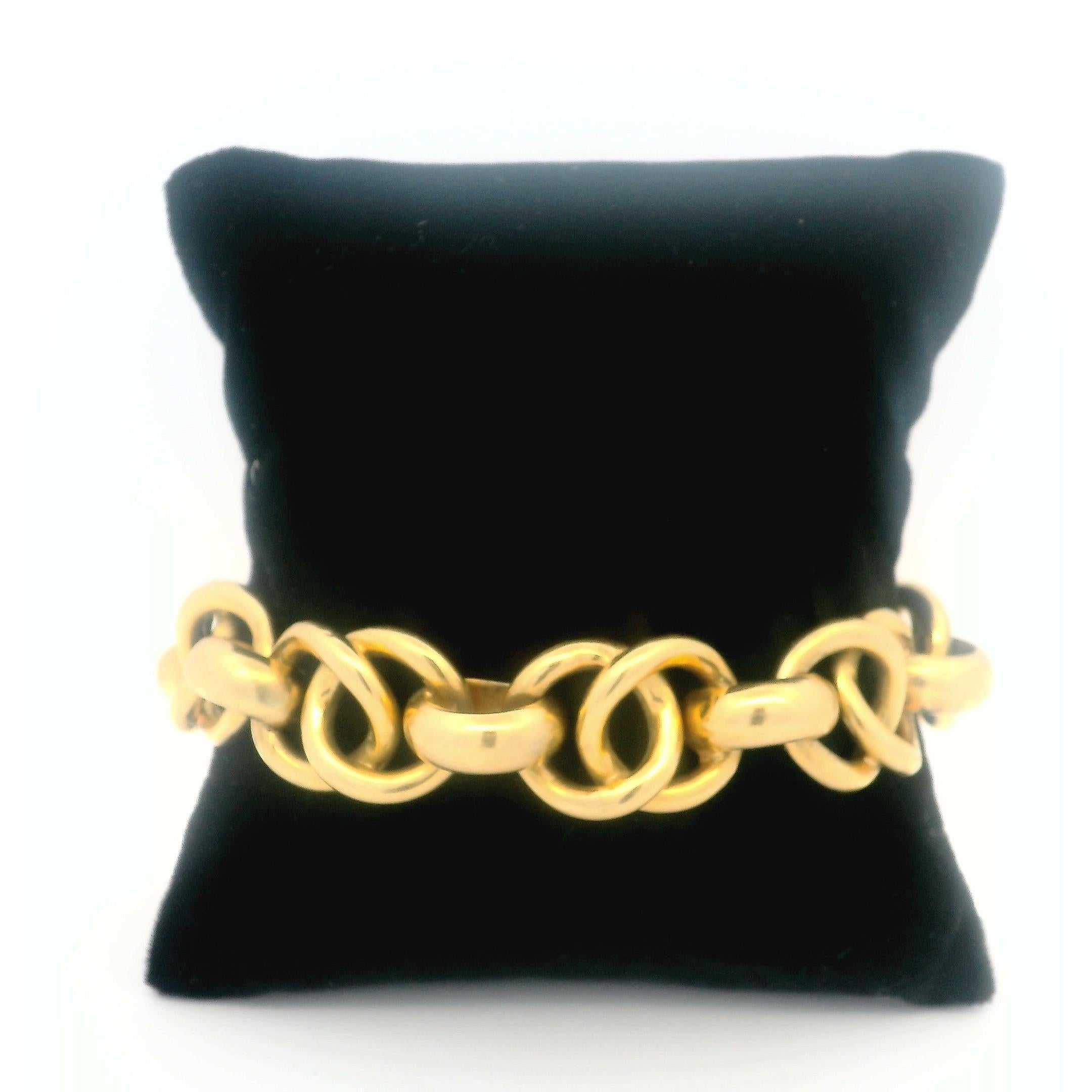 K di Kuore - Bracciale scultoreo a maglie in oro giallo 18 carati, Contemporary Design in vendita 2