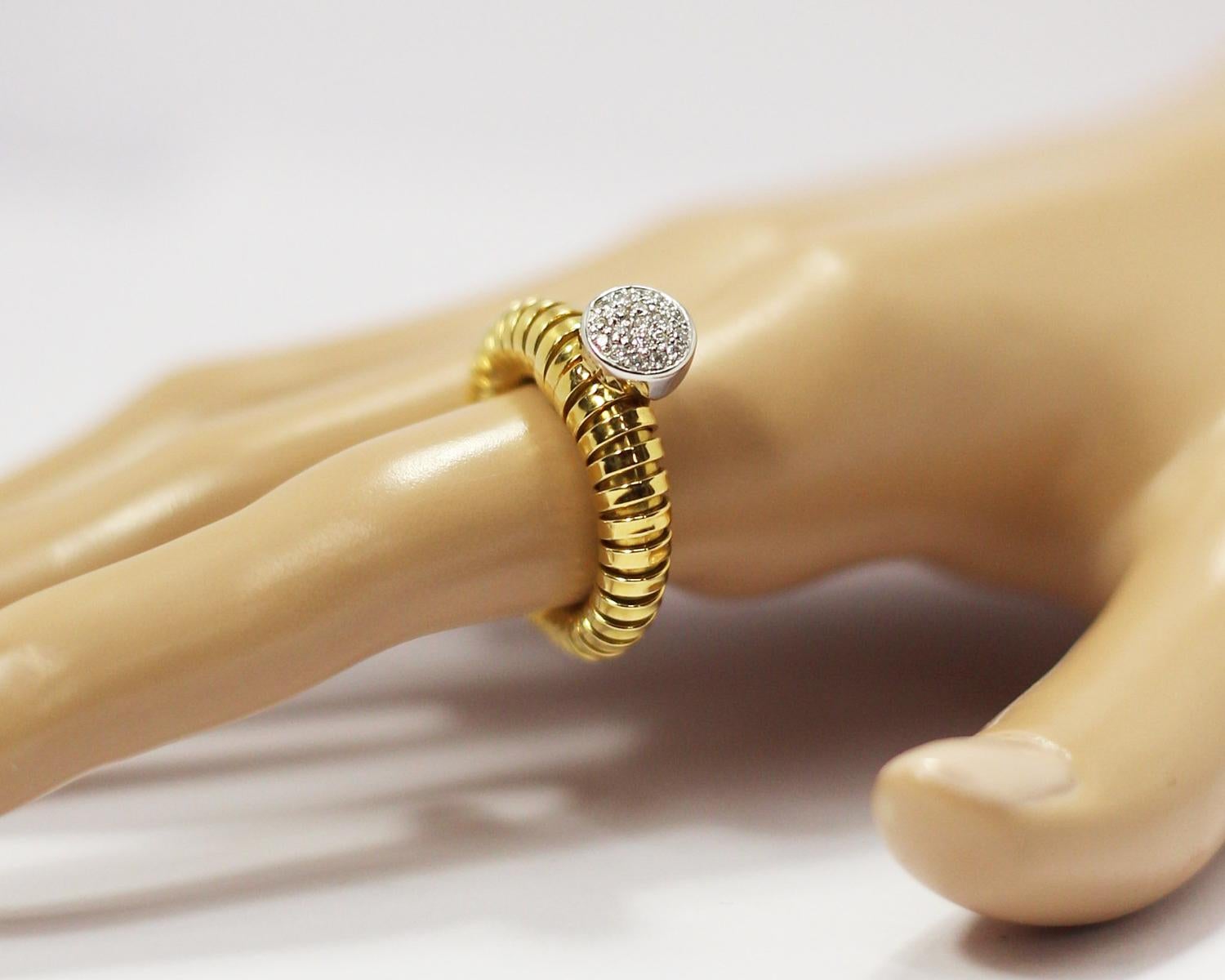 K di Kuore Italian Designer Flexo System 18k Yellow Gold Ring with Diamond Cente In New Condition For Sale In Bilbao, ES