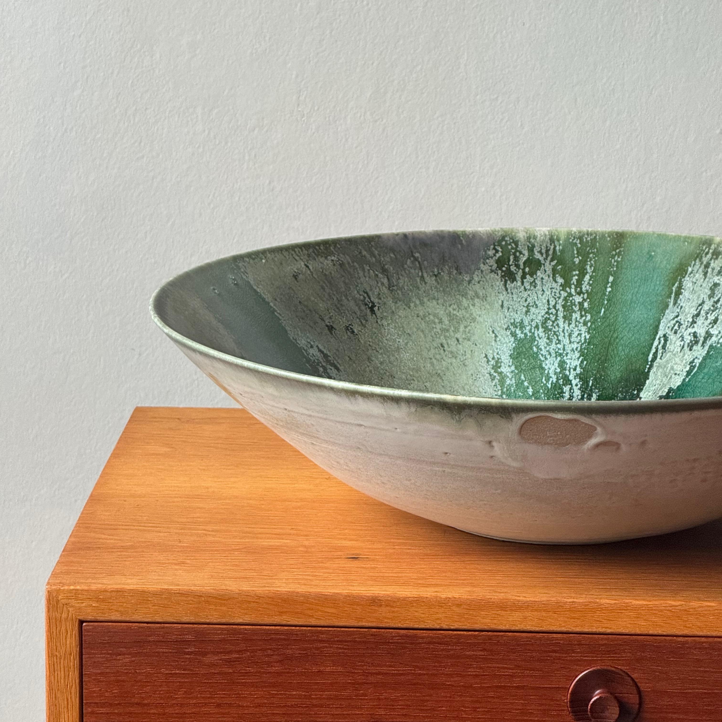 K H Würtz Extra große grüne Schale (Keramik) im Angebot