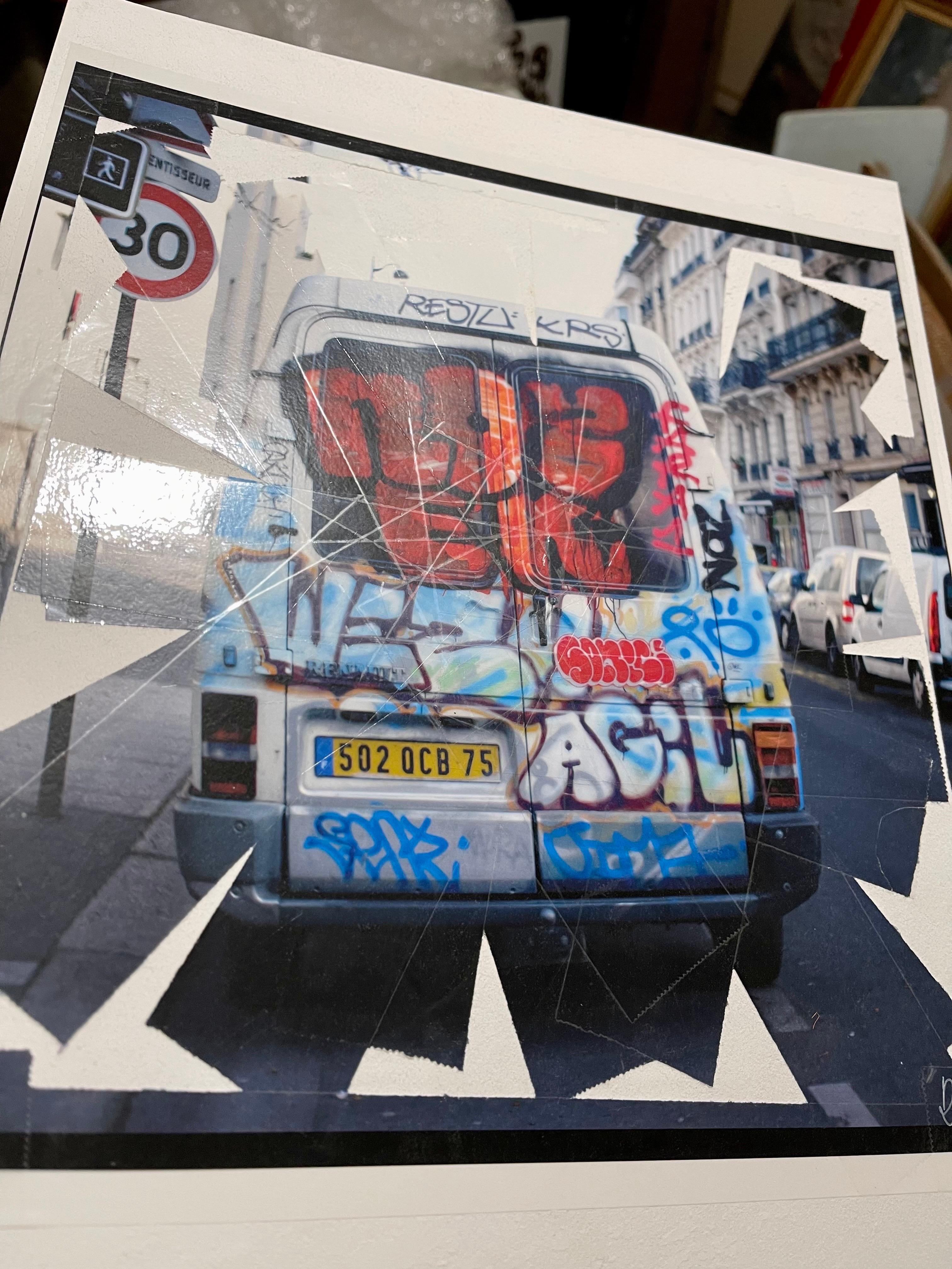 K-Narf Farbfotografie Graffiti, Klebeband Alterte Street Art Fotografie Collage im Angebot 2
