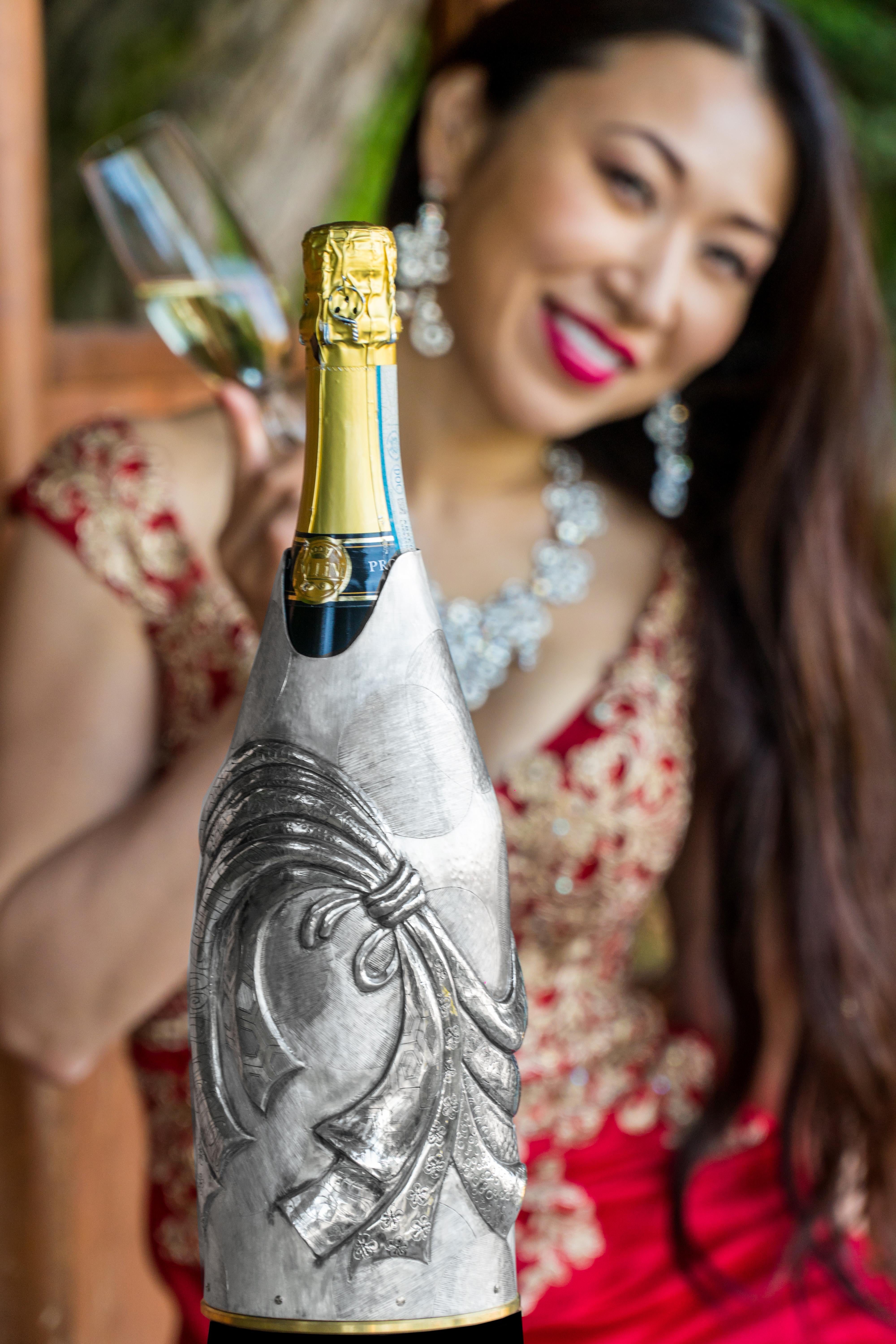 K-OVER Champagne, ASIAN LADY, silver 999/°°, Italy In New Condition For Sale In Firenze, IT