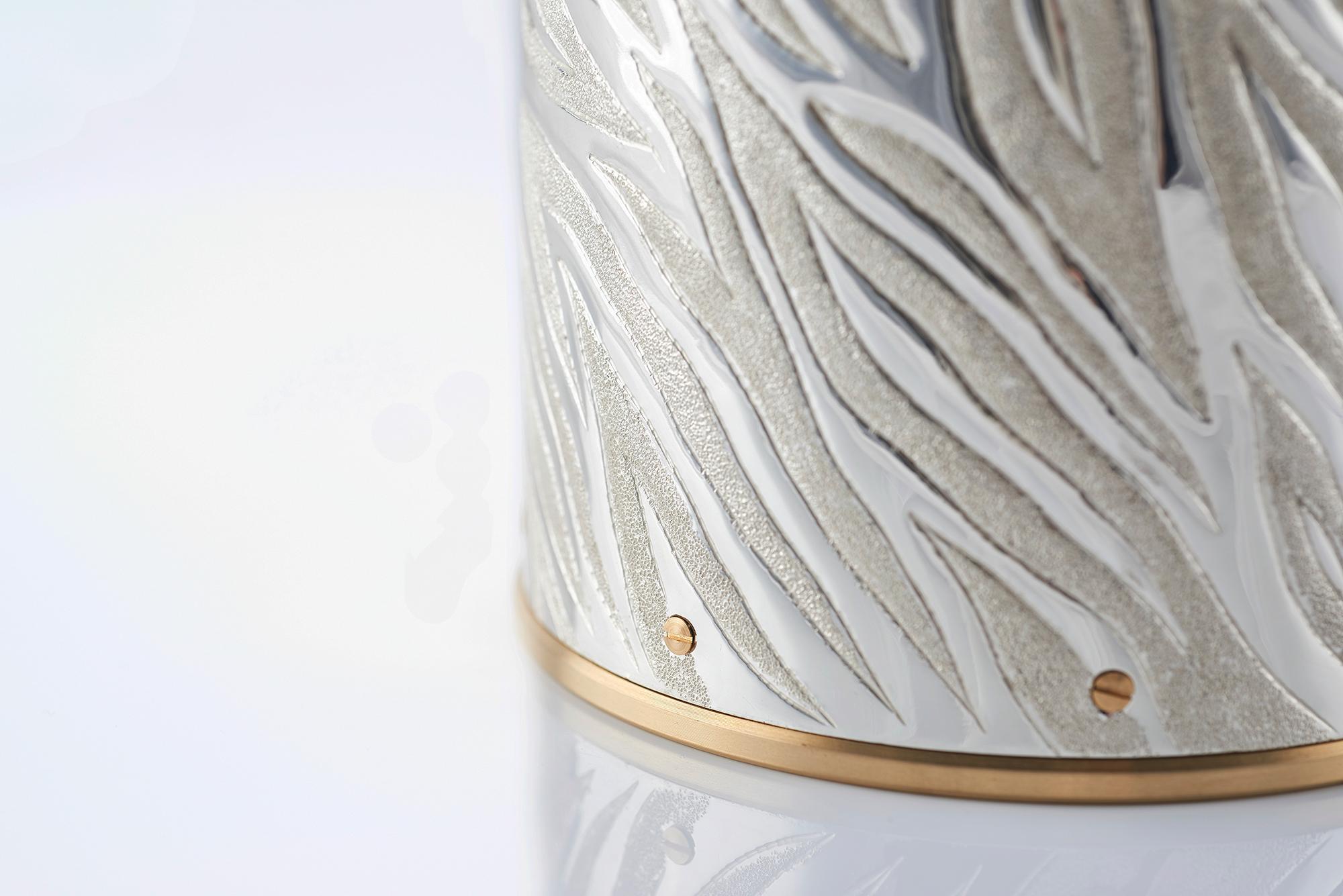 K-OVER Champagne, Onda, argento 999/°°, Italia Contemporáneo en venta