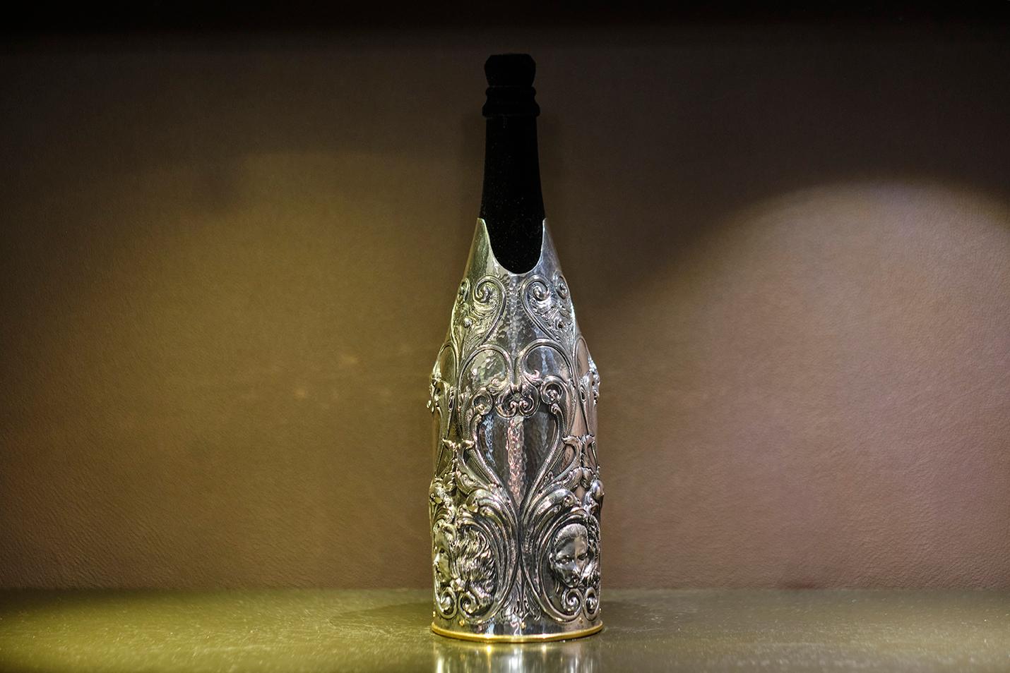 Contemporary K-OVER Champagne, Rinascimento, Argento 999/°°, Italia For Sale