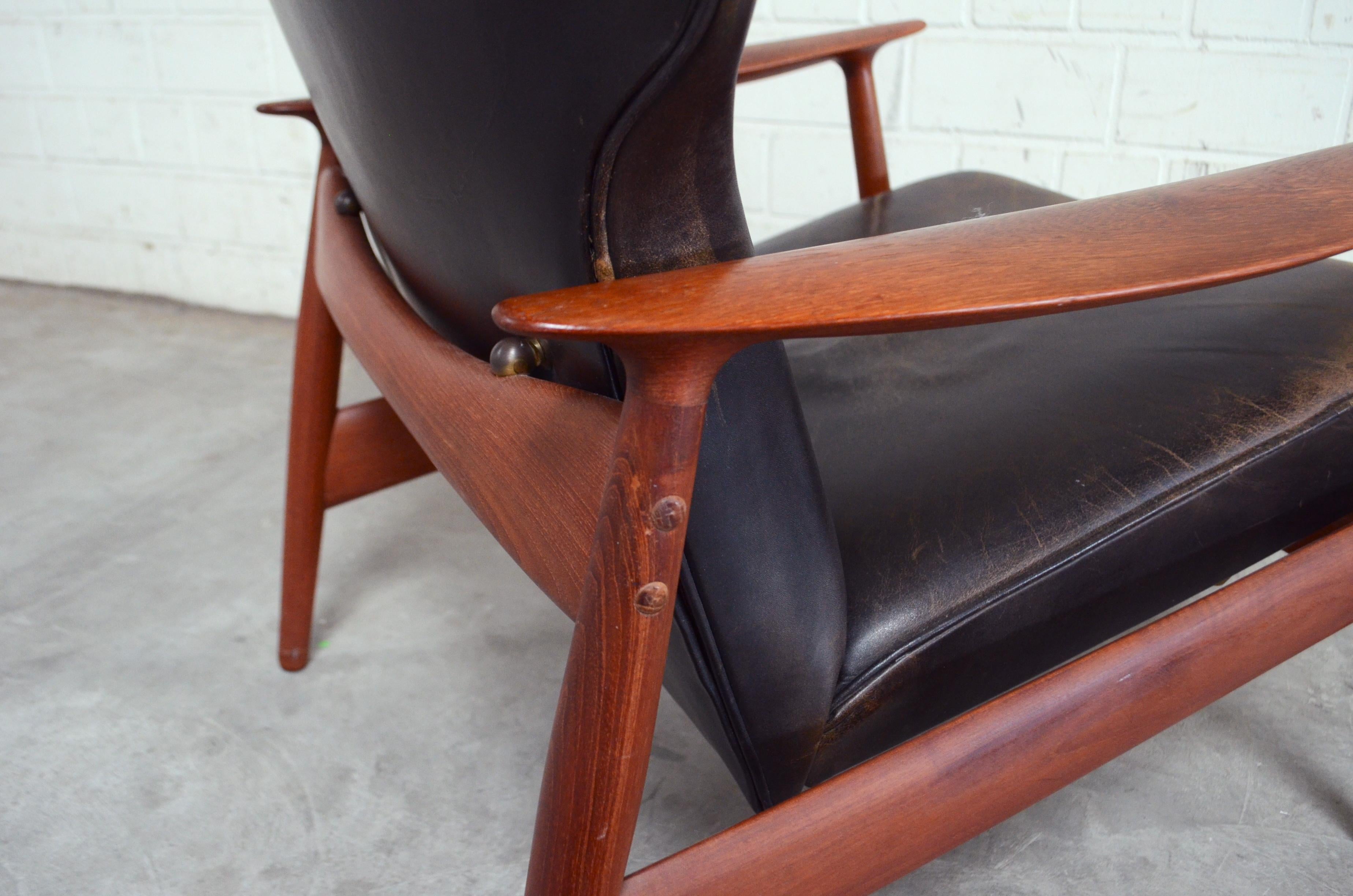 K. Rasmussen for Peter Wessel Wingback Leather Lounge Chair, 1960 For Sale 6