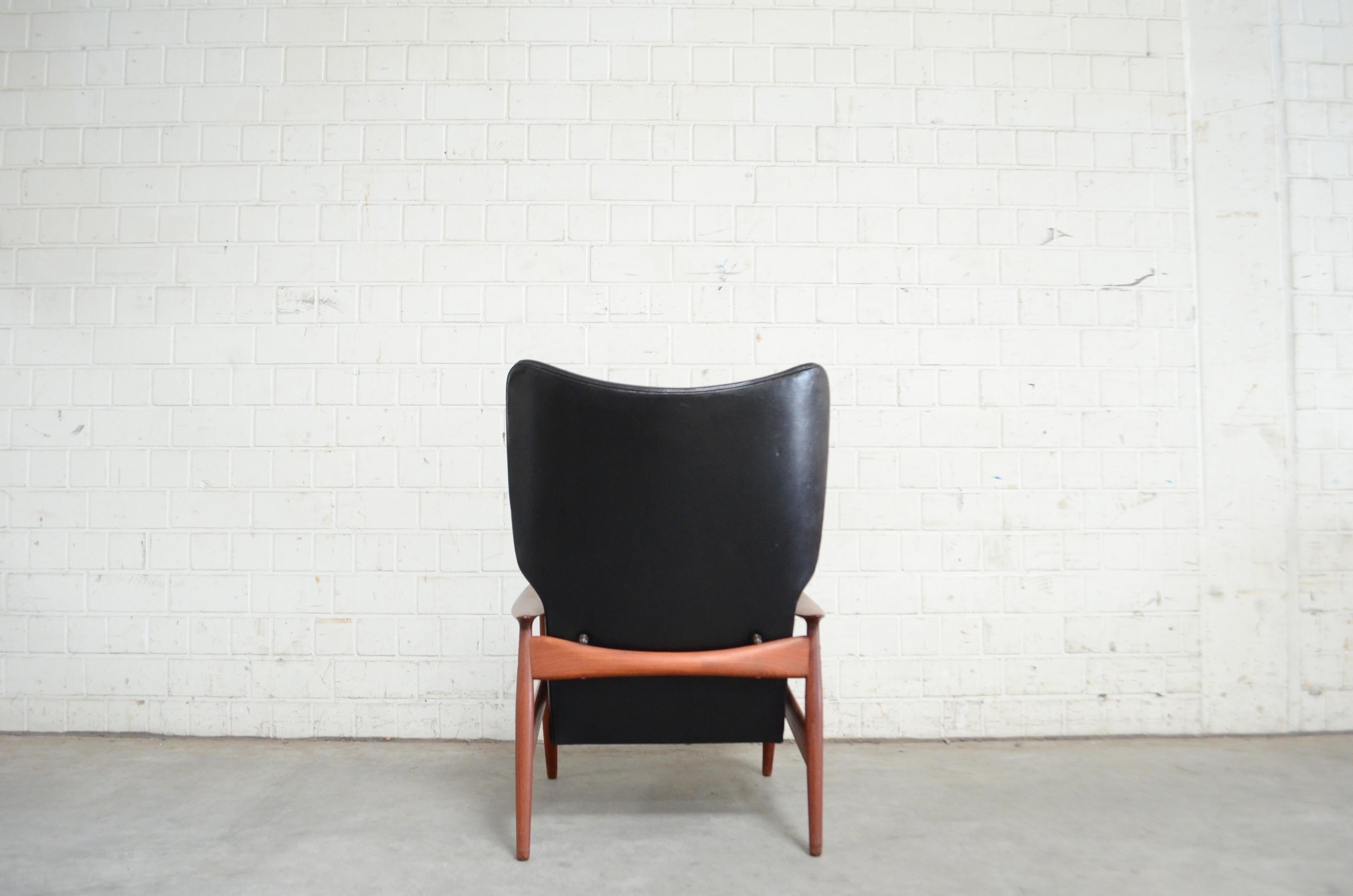 K. Rasmussen for Peter Wessel Wingback Leather Lounge Chair, 1960 For Sale 7