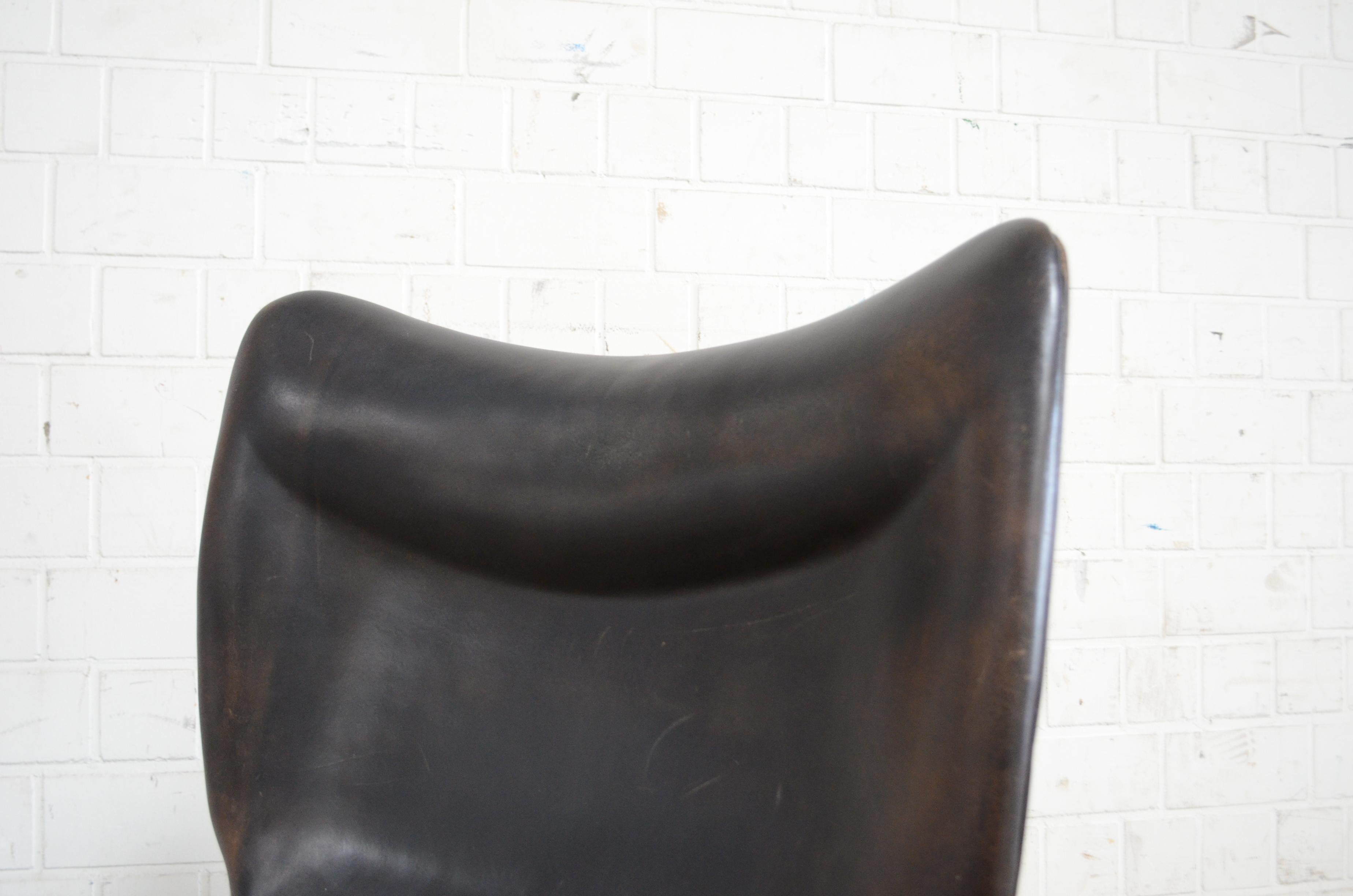 K. Rasmussen for Peter Wessel Wingback Leather Lounge Chair, 1960 For Sale 8