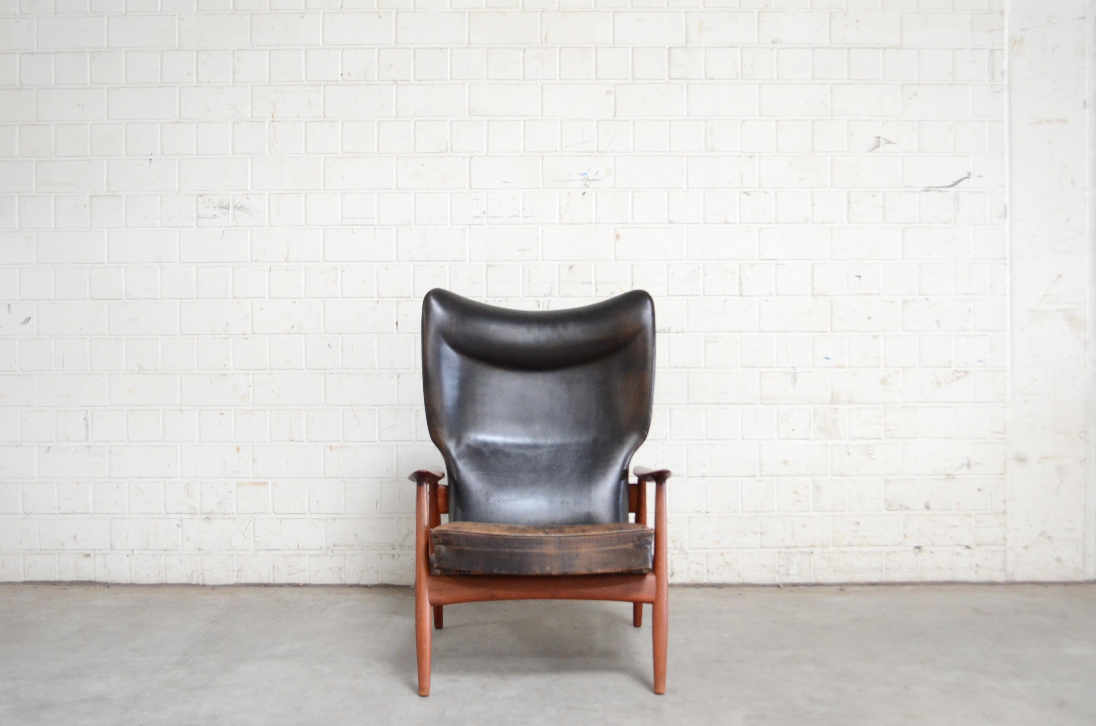 Norwegian K. Rasmussen for Peter Wessel Wingback Leather Lounge Chair, 1960 For Sale