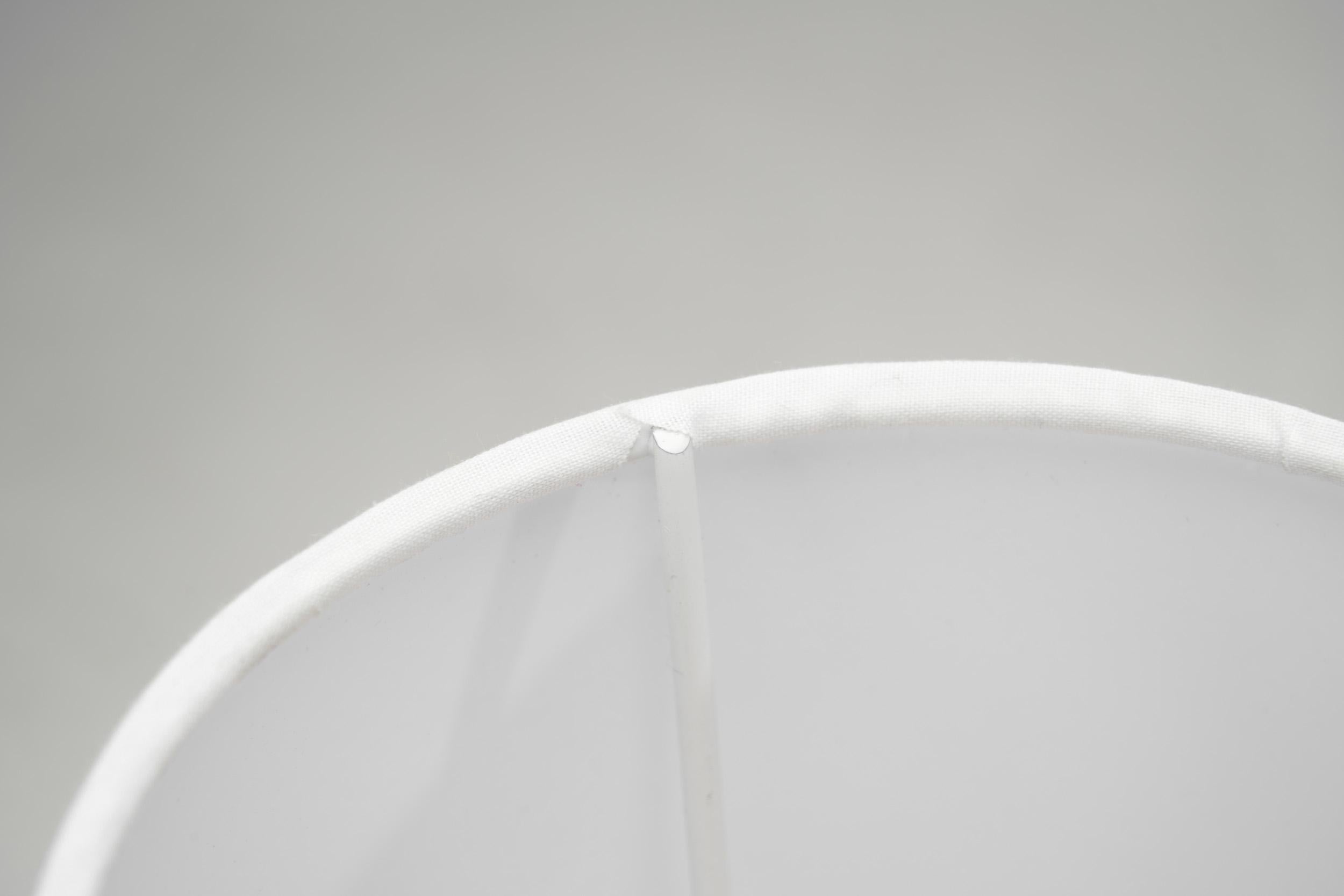 Lampe de table en laiton 