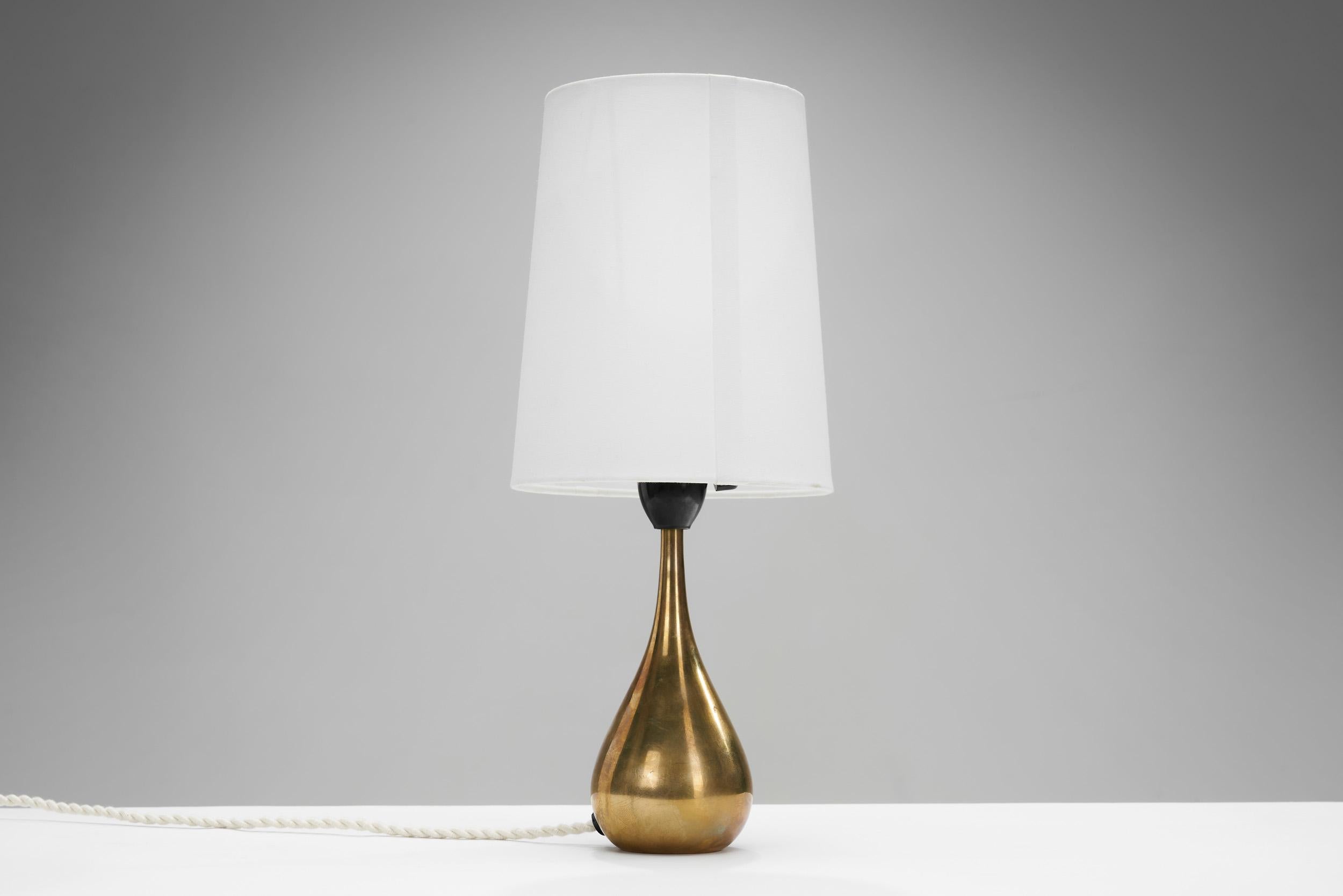 Lampe de table en laiton 