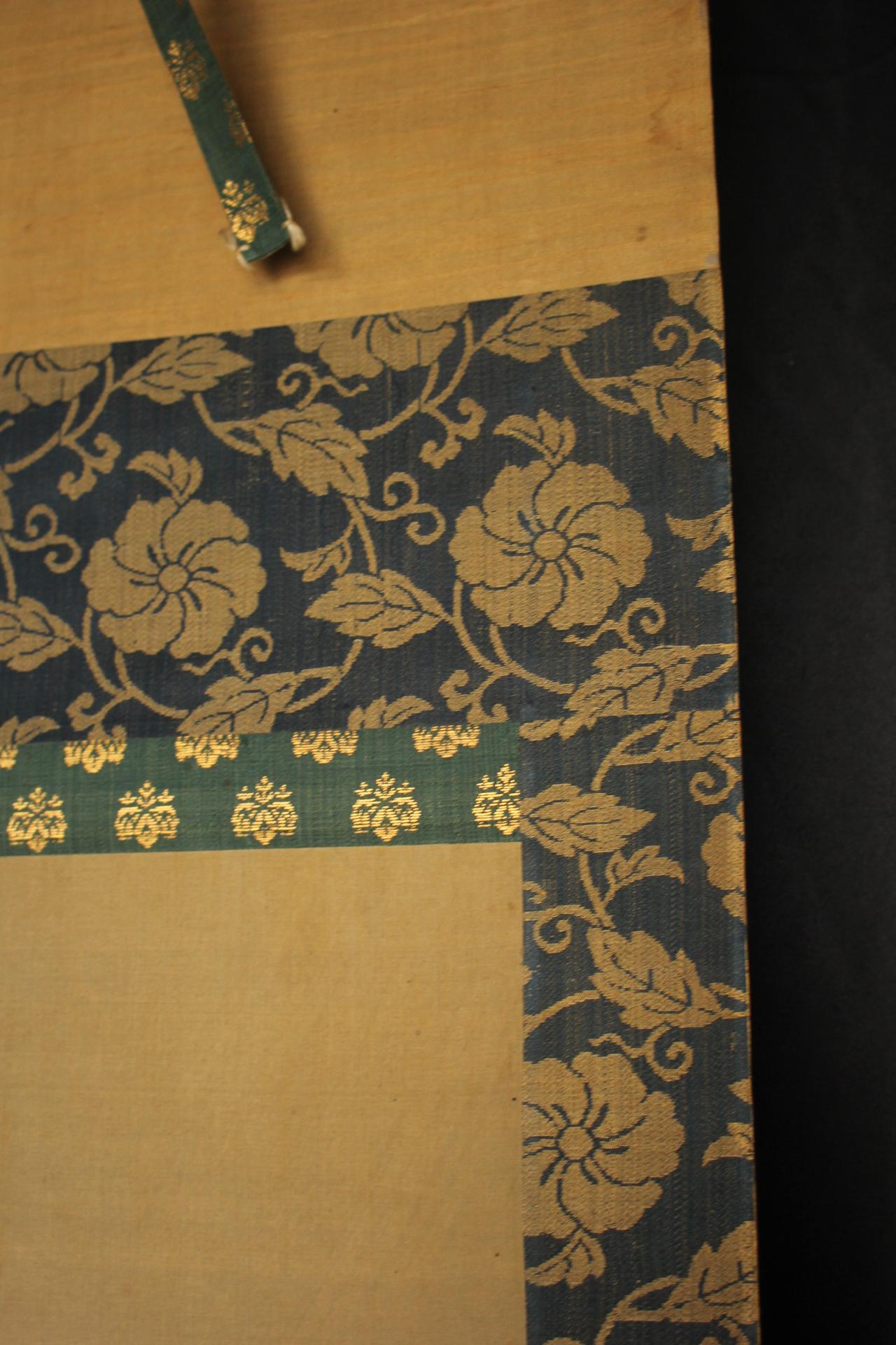 XIX secolo K23 Antichità giapponesi Un rotolo appeso, Drago e Nuvole Inchiostro su seta dipinta in vendita