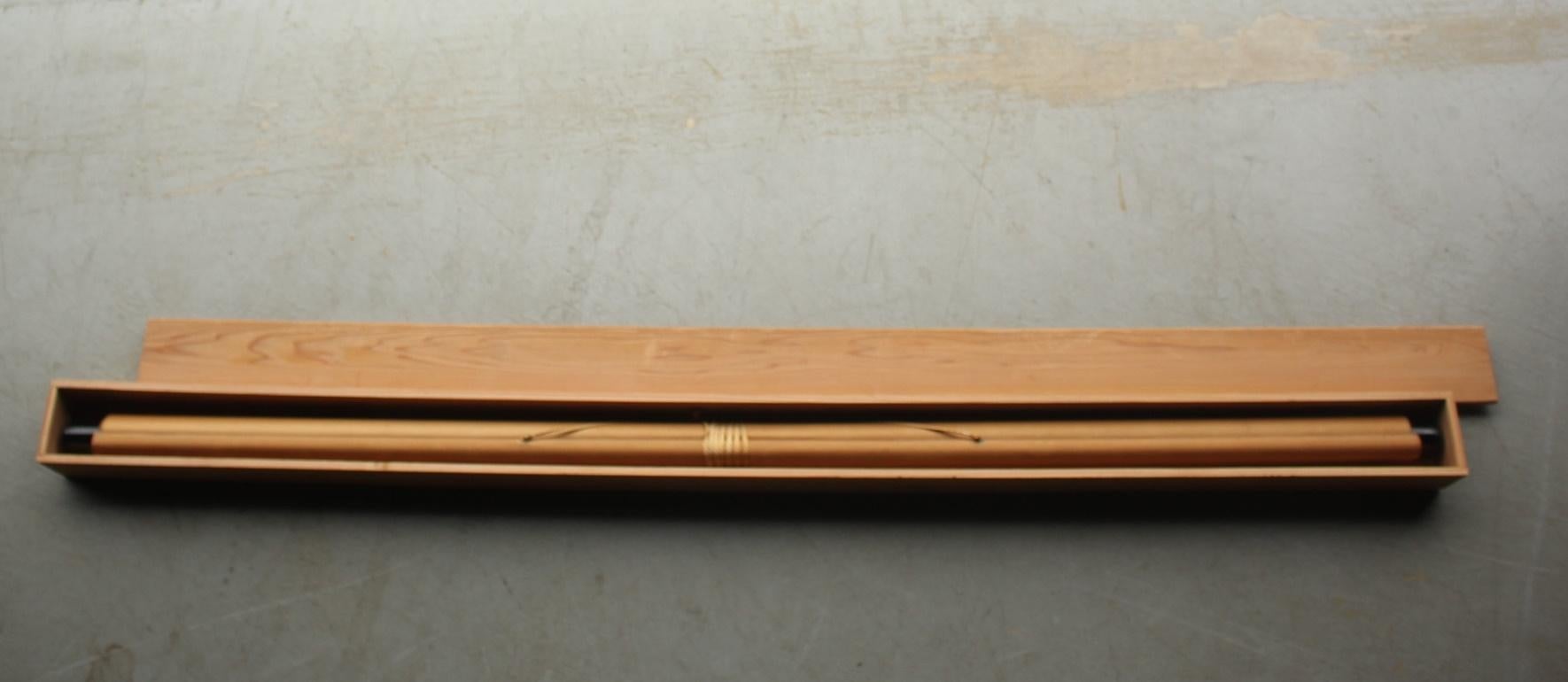 K26 Antigüedades japonesas Un gran pergamino colgante, Tinta de tigre de bambú sobre seda pintada en venta 11